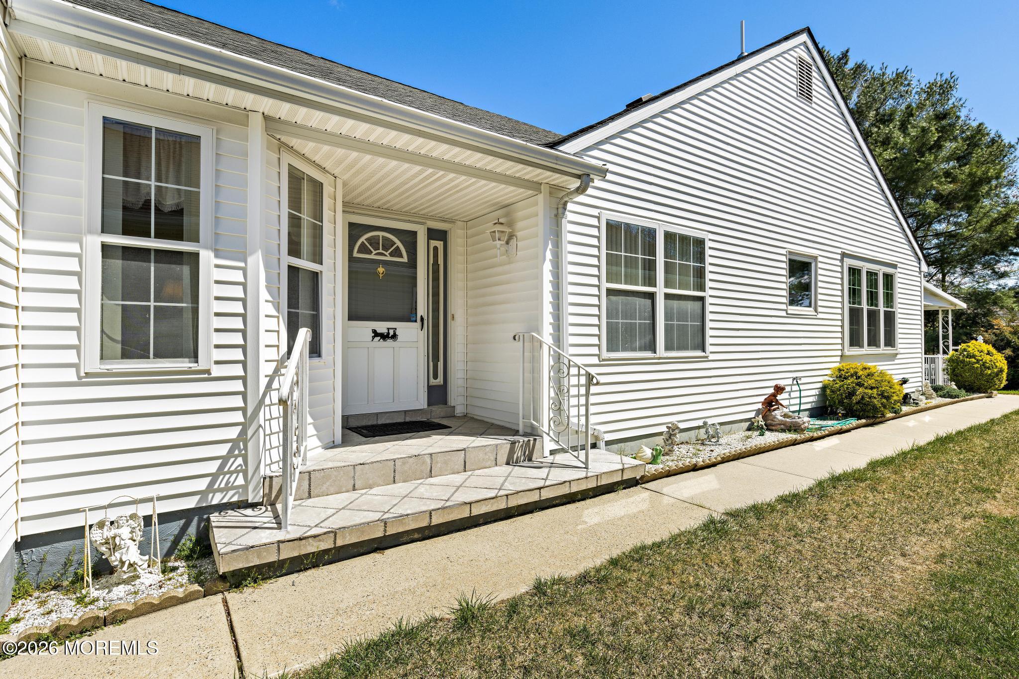290 Jamaica Boulevard