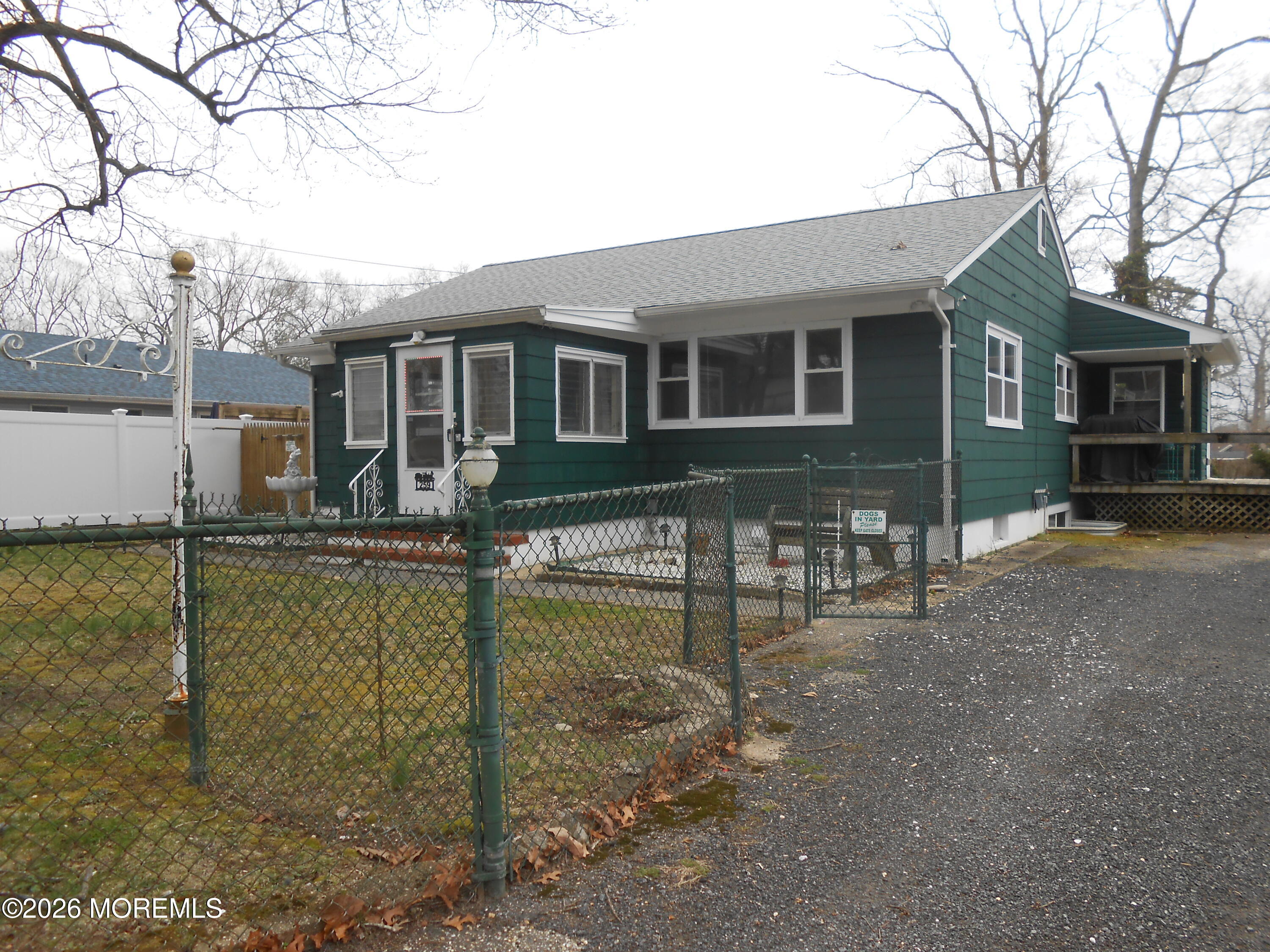 259 Station Drive