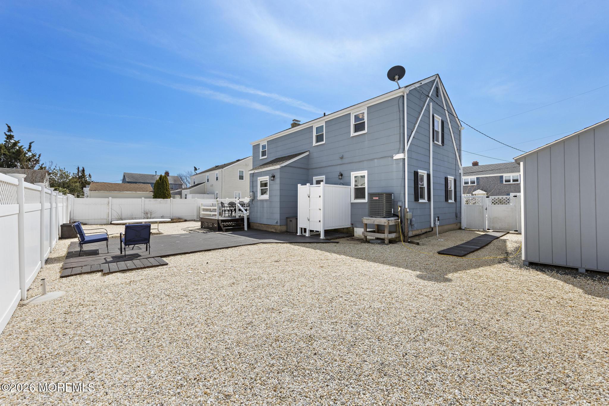 15 E Colorado Avenue