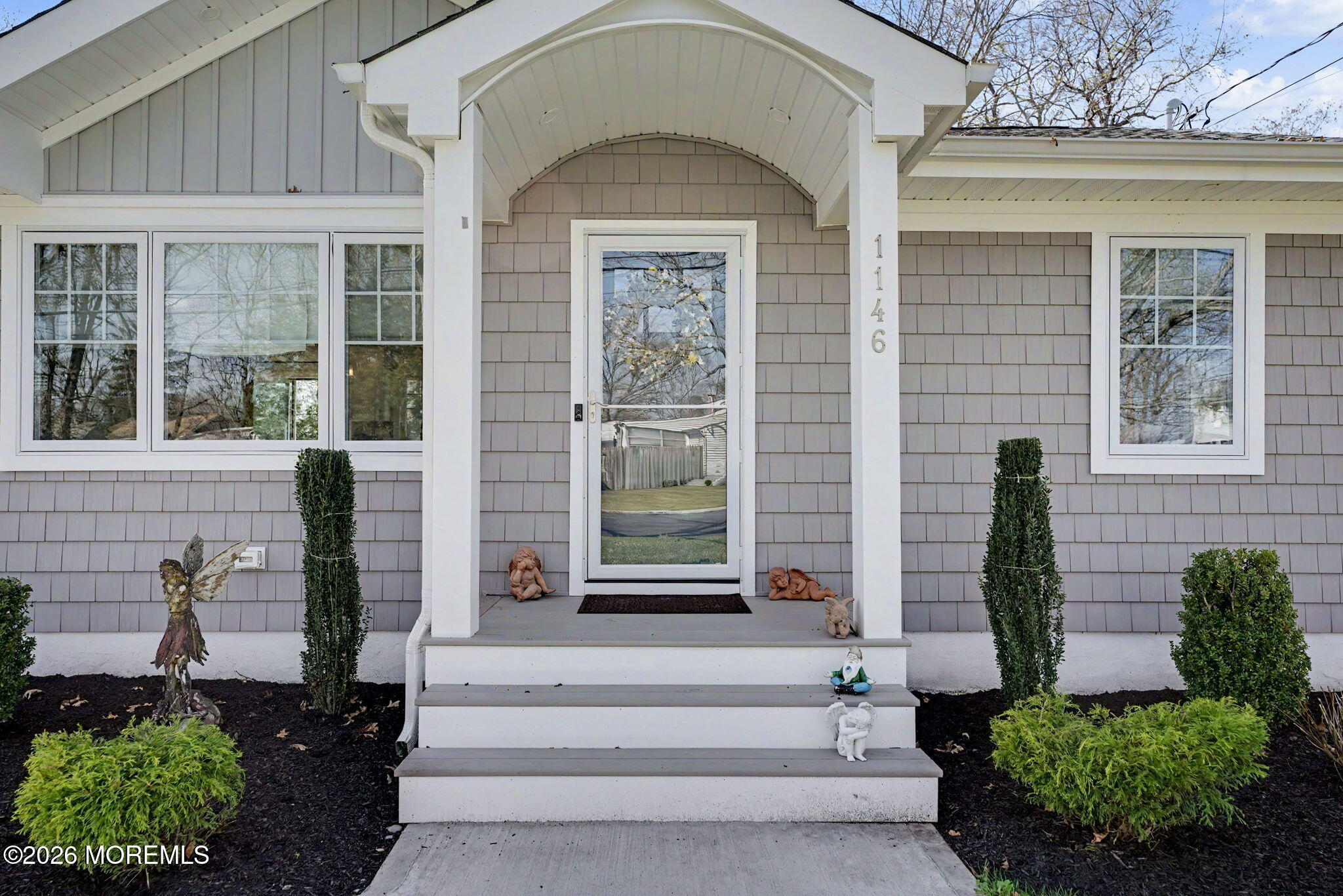 1146 Kenton Drive