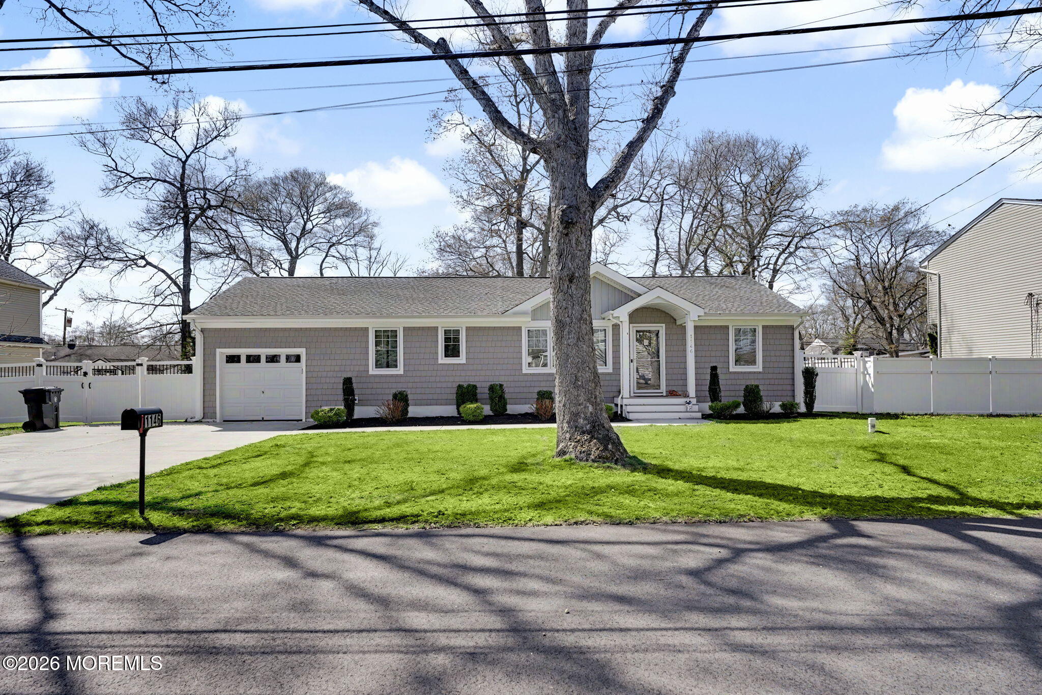 1146 Kenton Drive