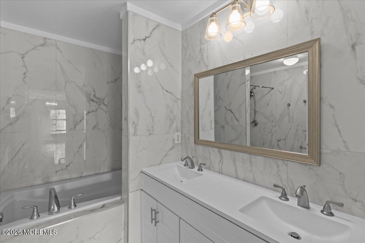 128 Melanie Way
