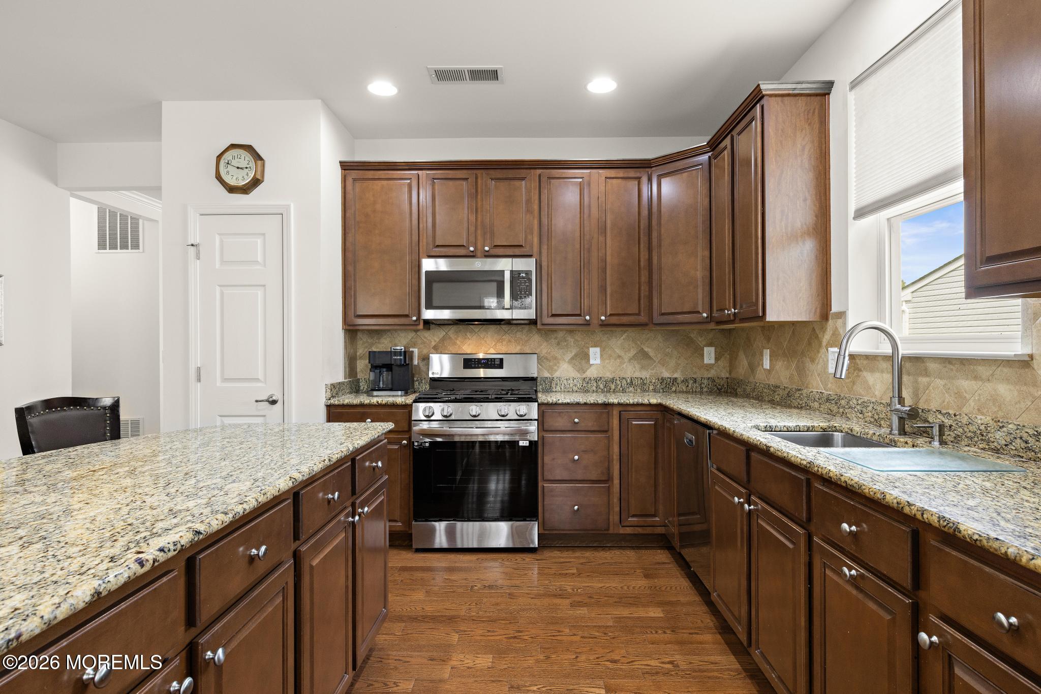258 Newport Way