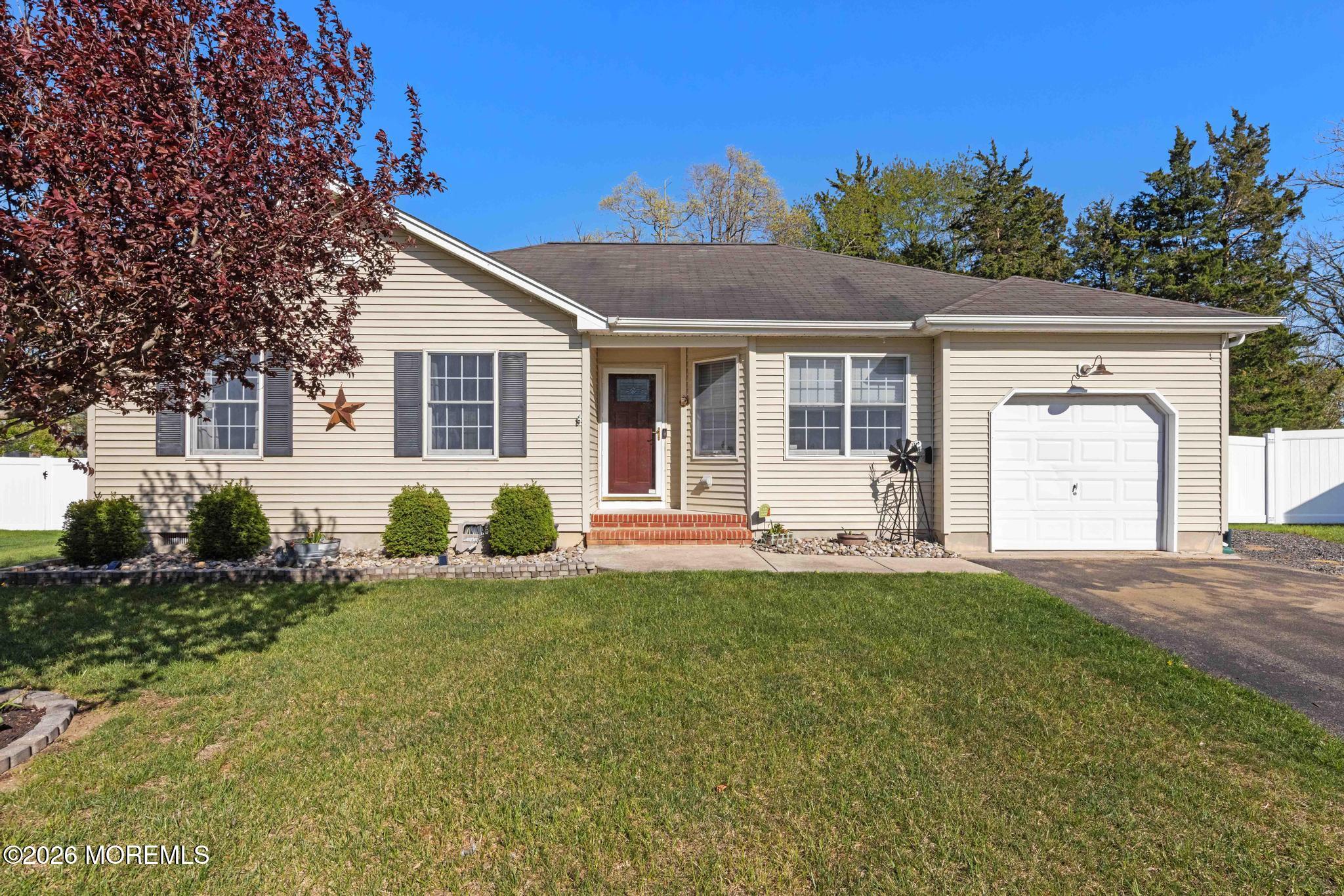 7 Sandy Court