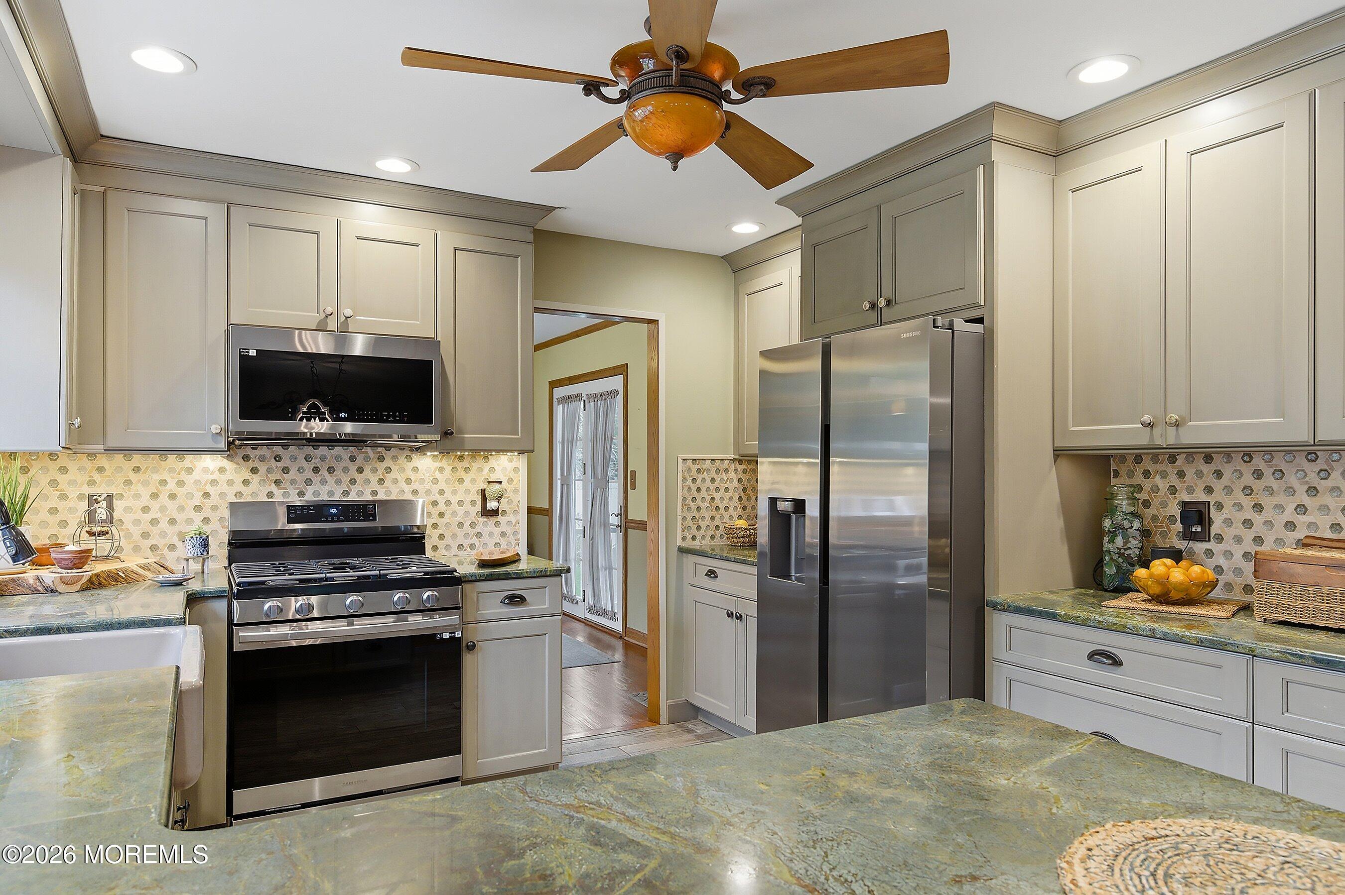 107 Frog Hollow Road