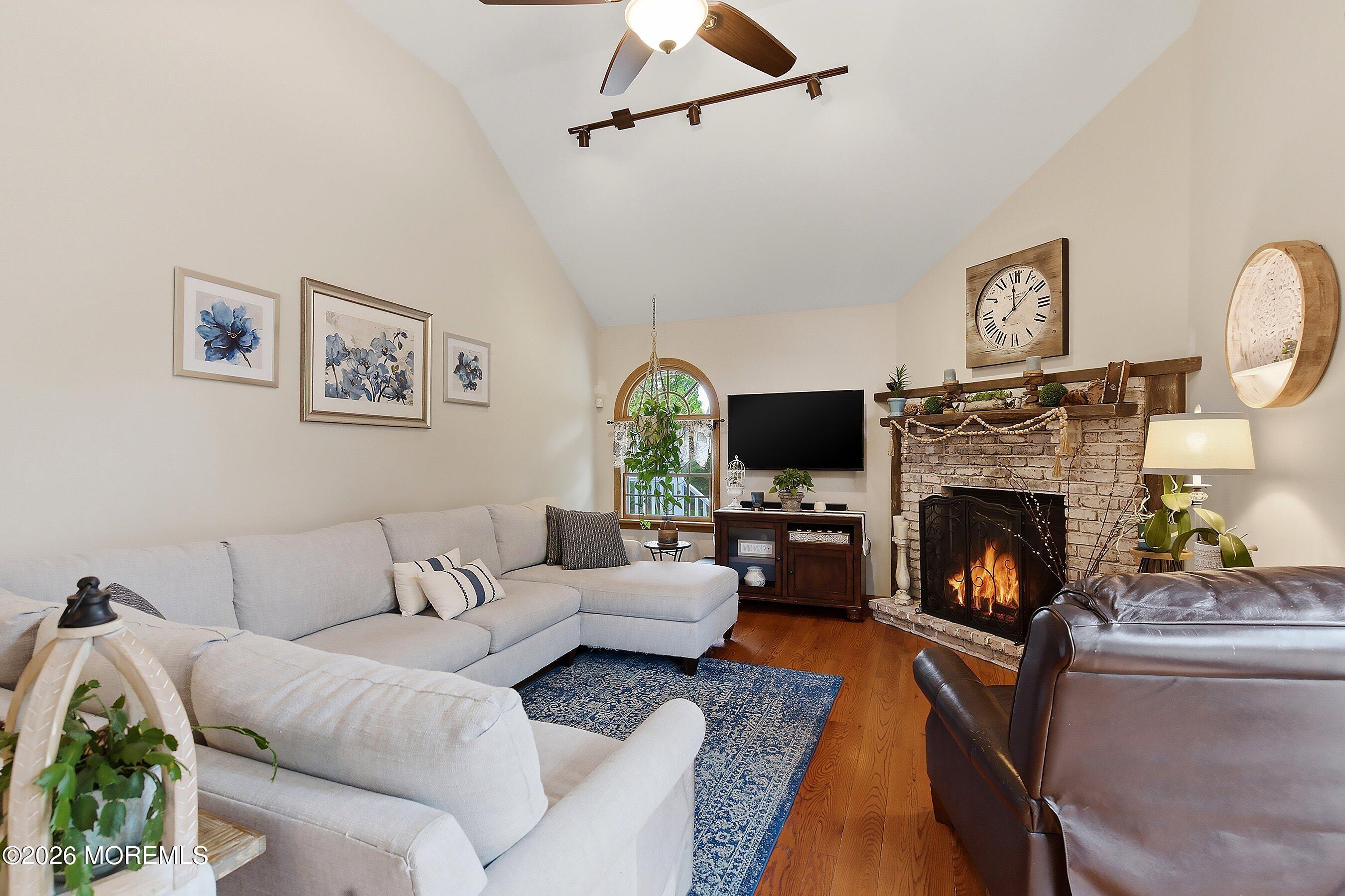 107 Frog Hollow Road
