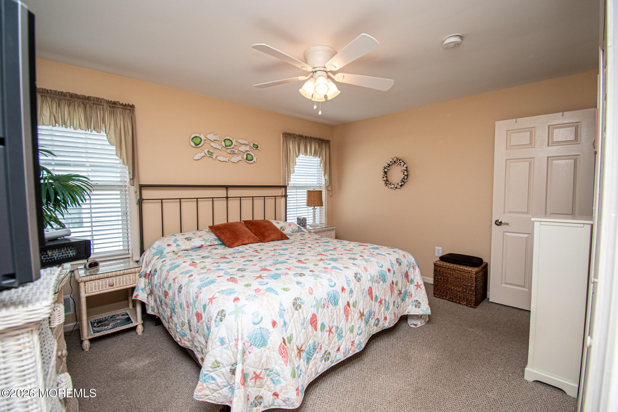 2382 Mount Hood Lane