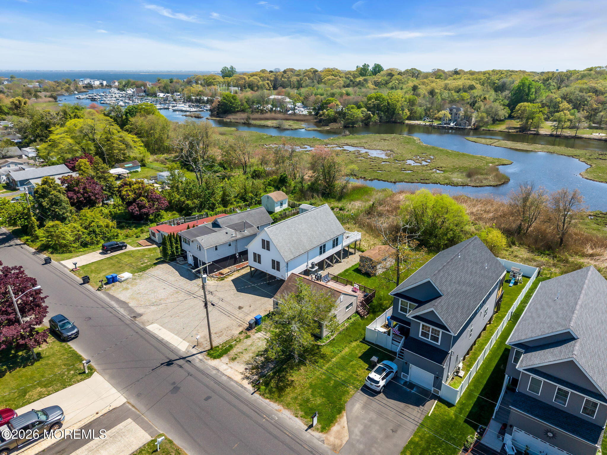 318 Elizabeth Avenue