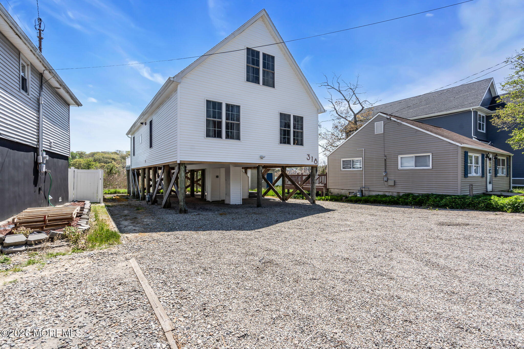 318 Elizabeth Avenue