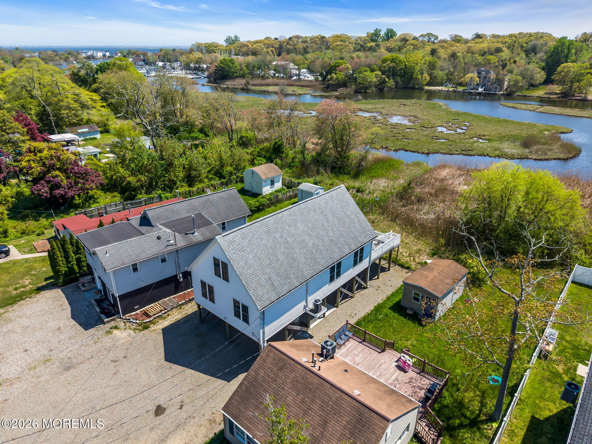 318 Elizabeth Avenue