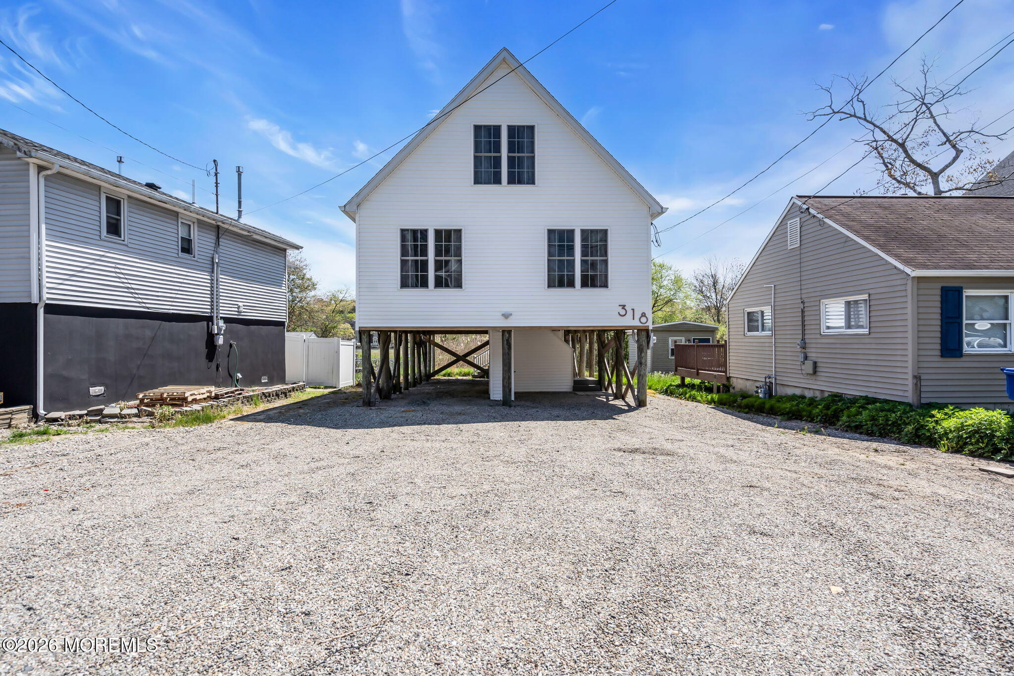 318 Elizabeth Avenue