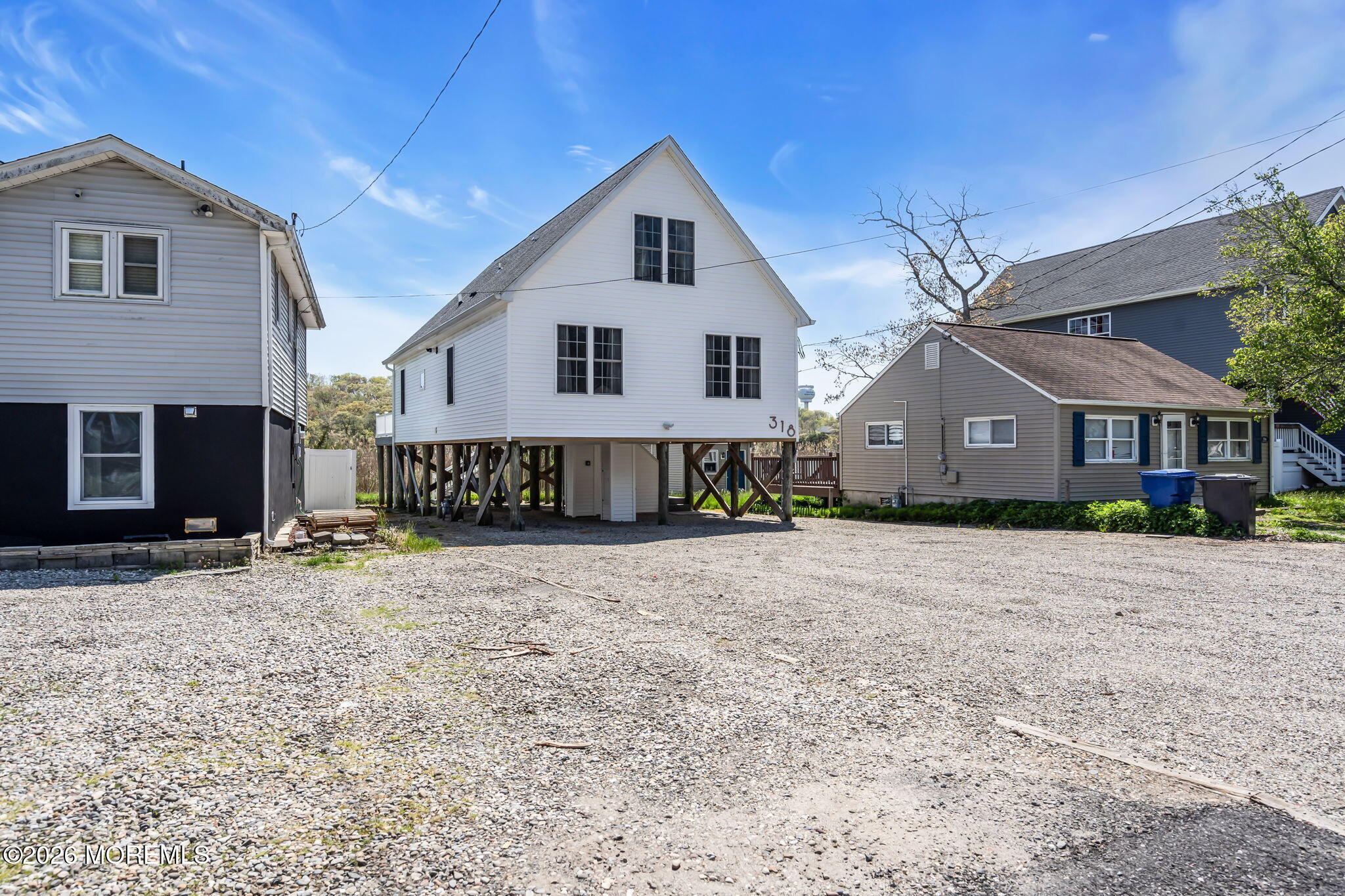 318 Elizabeth Avenue