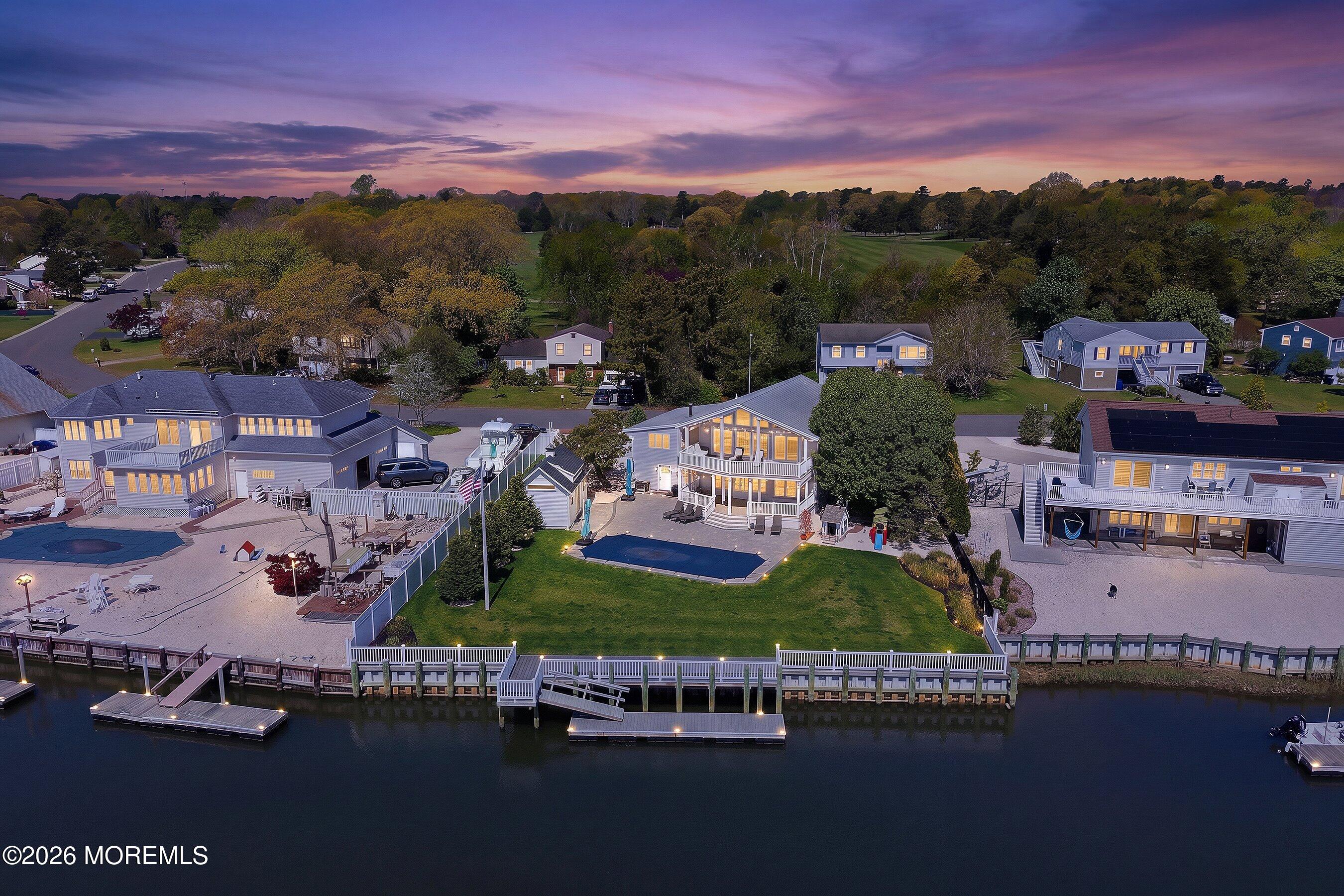 172 Country Club Boulevard