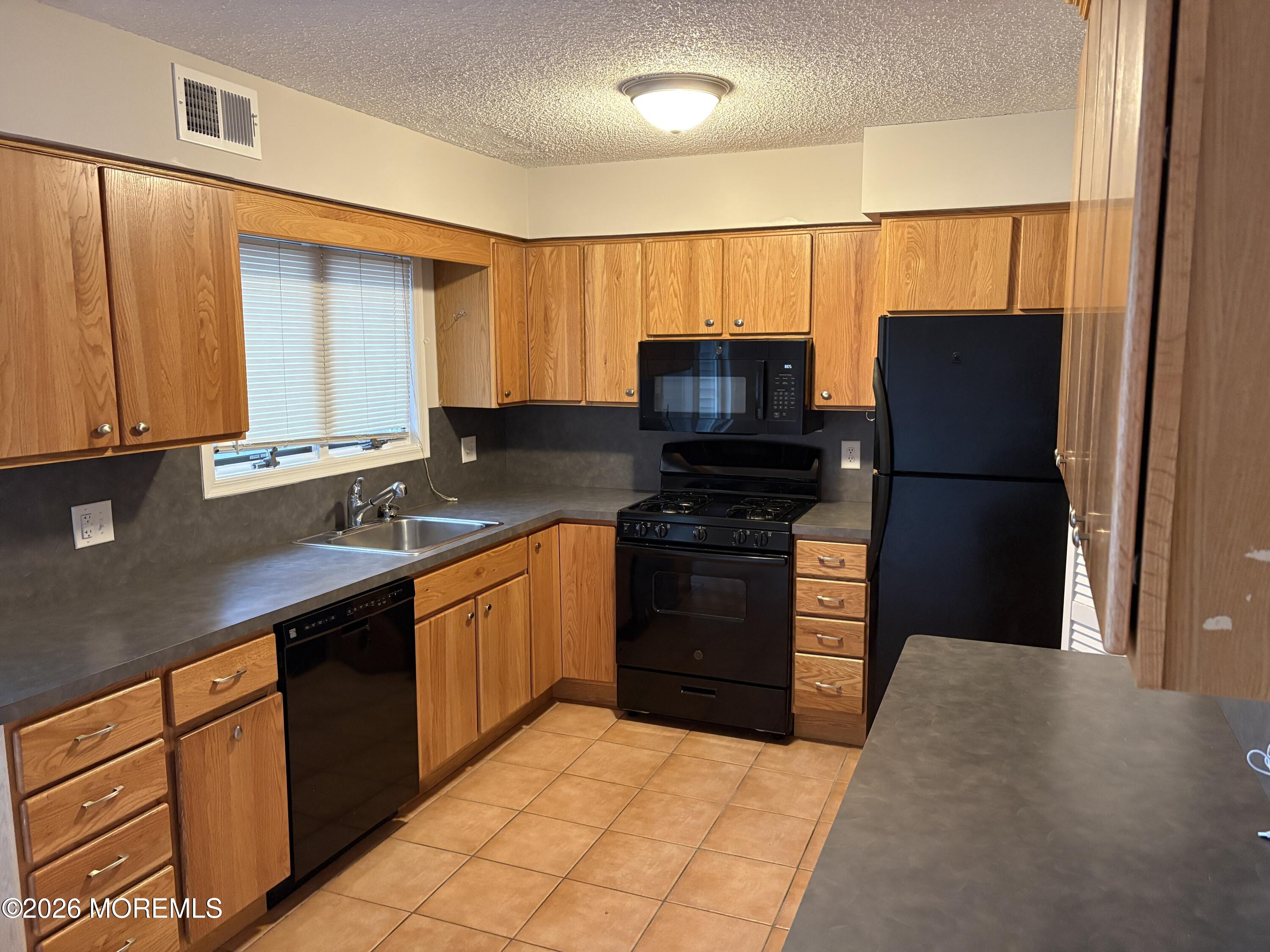 661 Ellicott Avenue 103