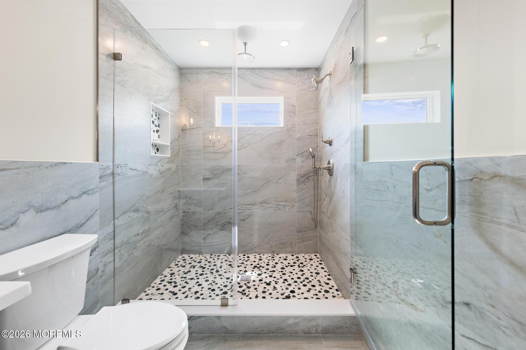 309 W 16th Street