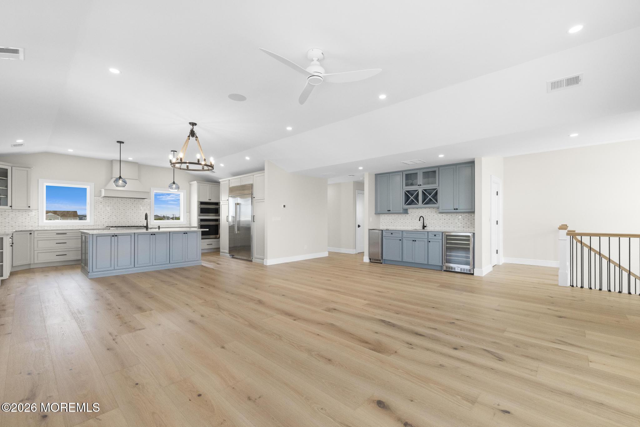309 W 16th Street