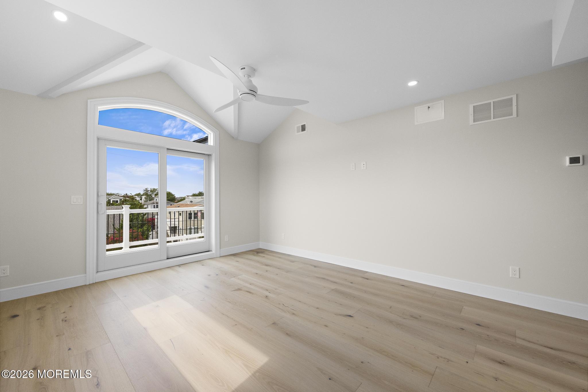 309 W 16th Street