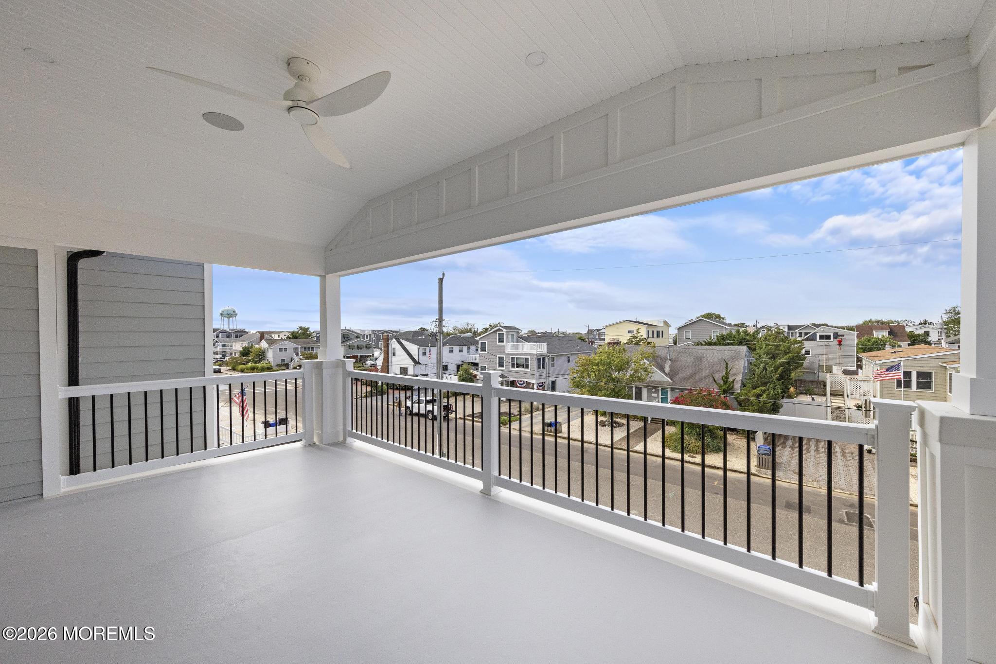 309 W 16th Street