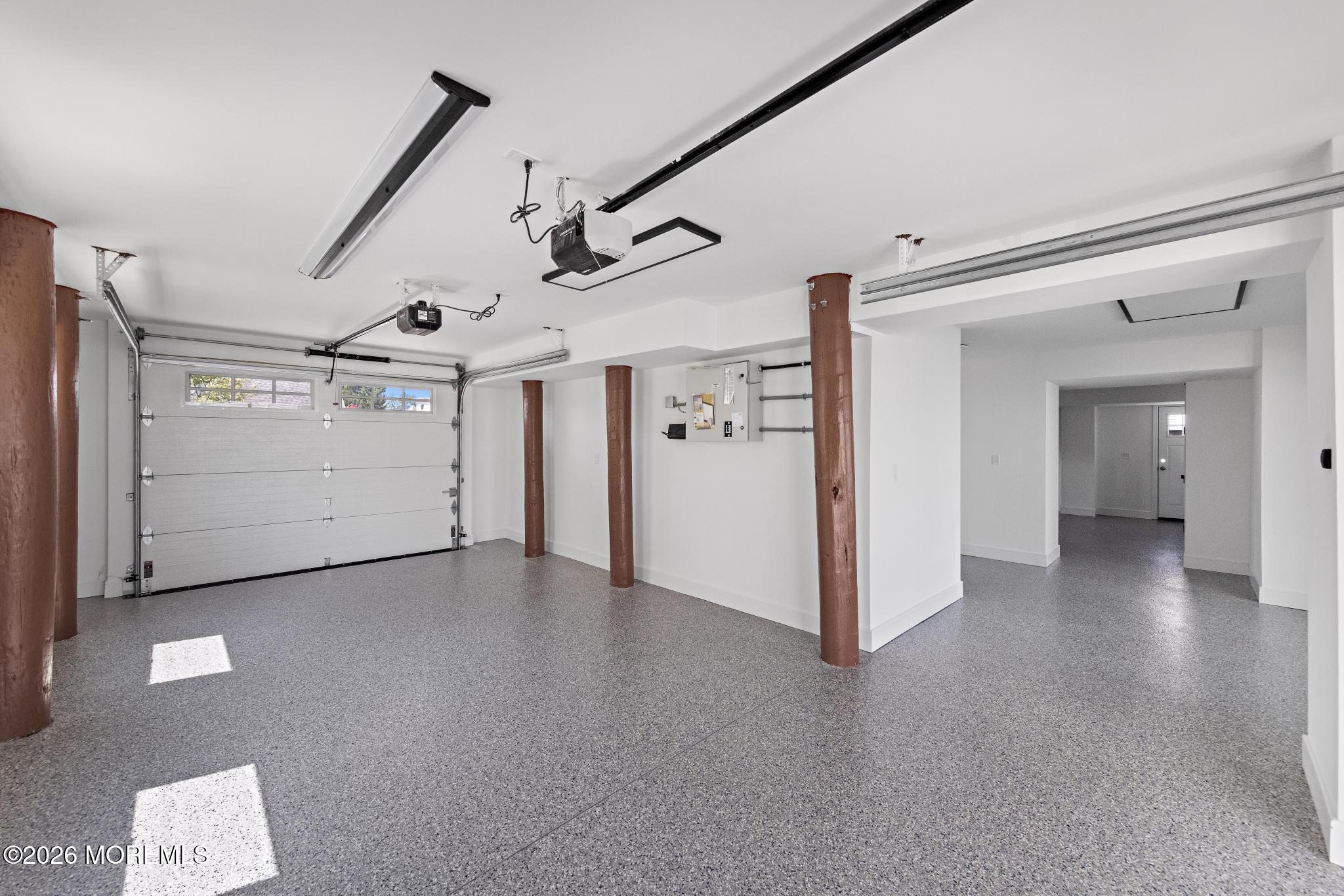 309 W 16th Street