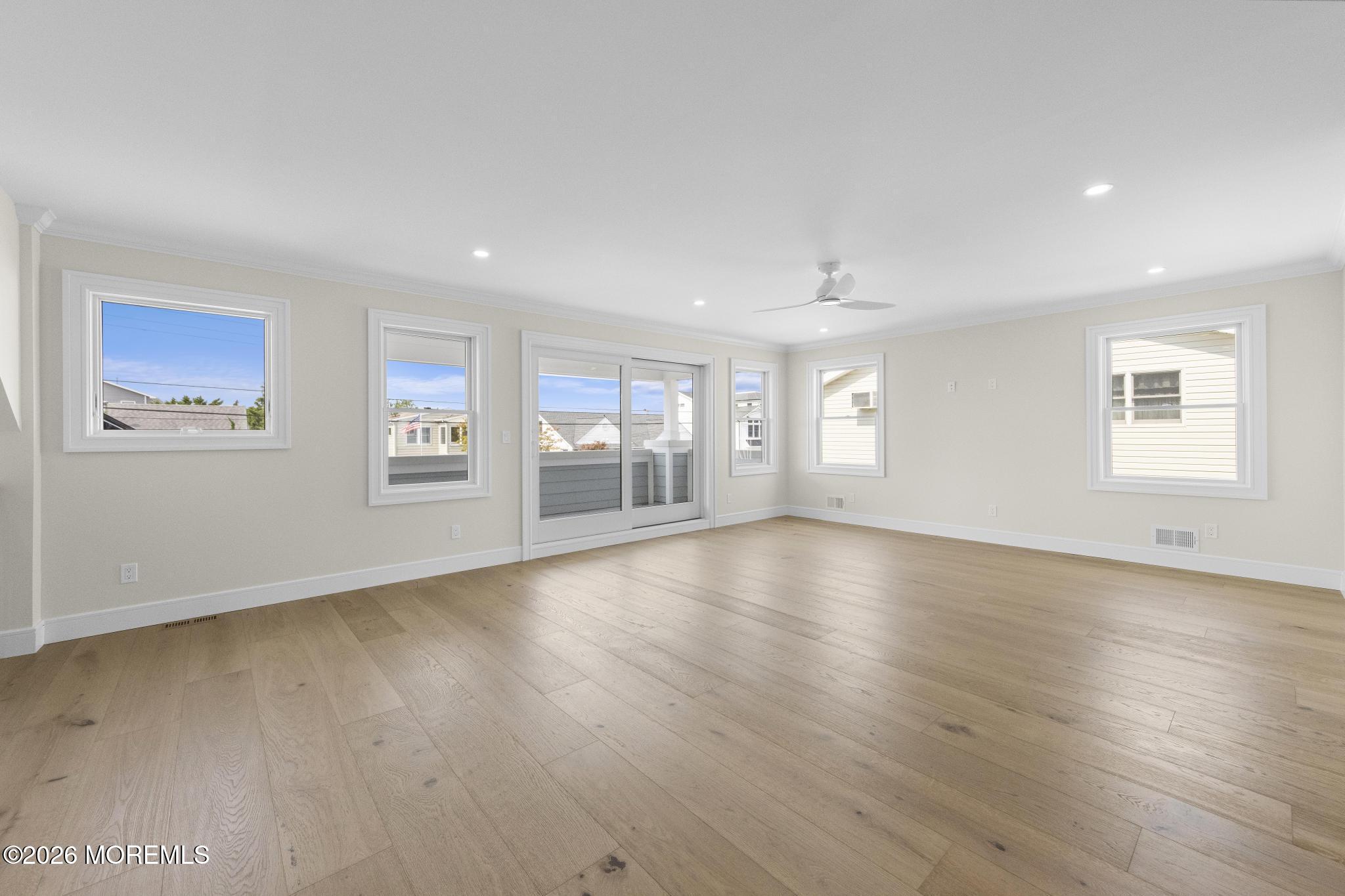 309 W 16th Street