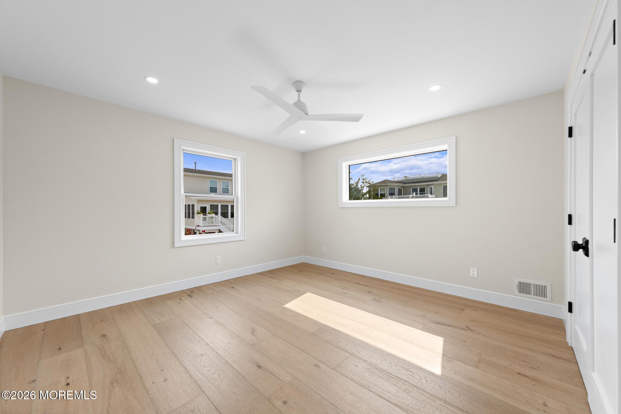 309 W 16th Street