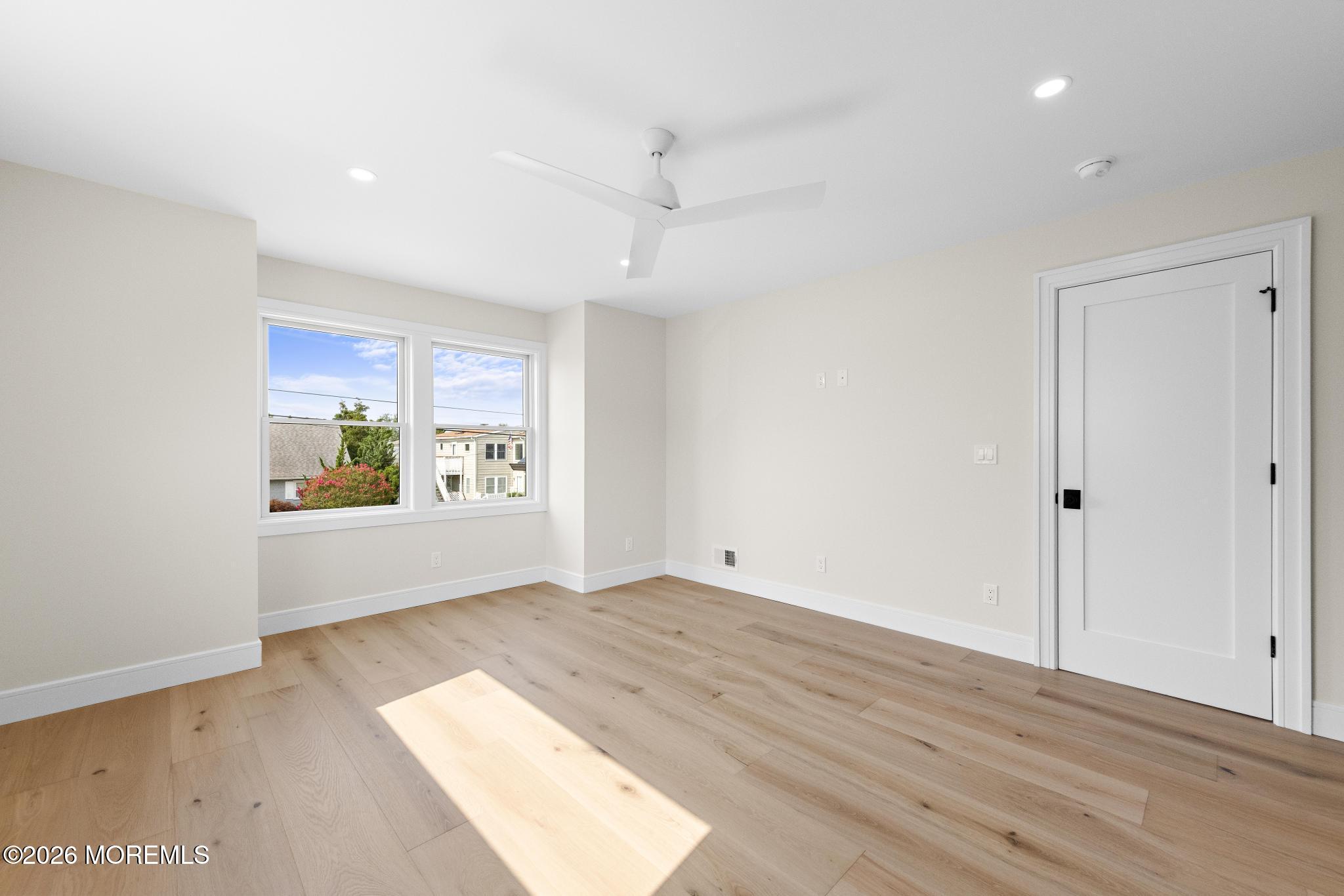 309 W 16th Street