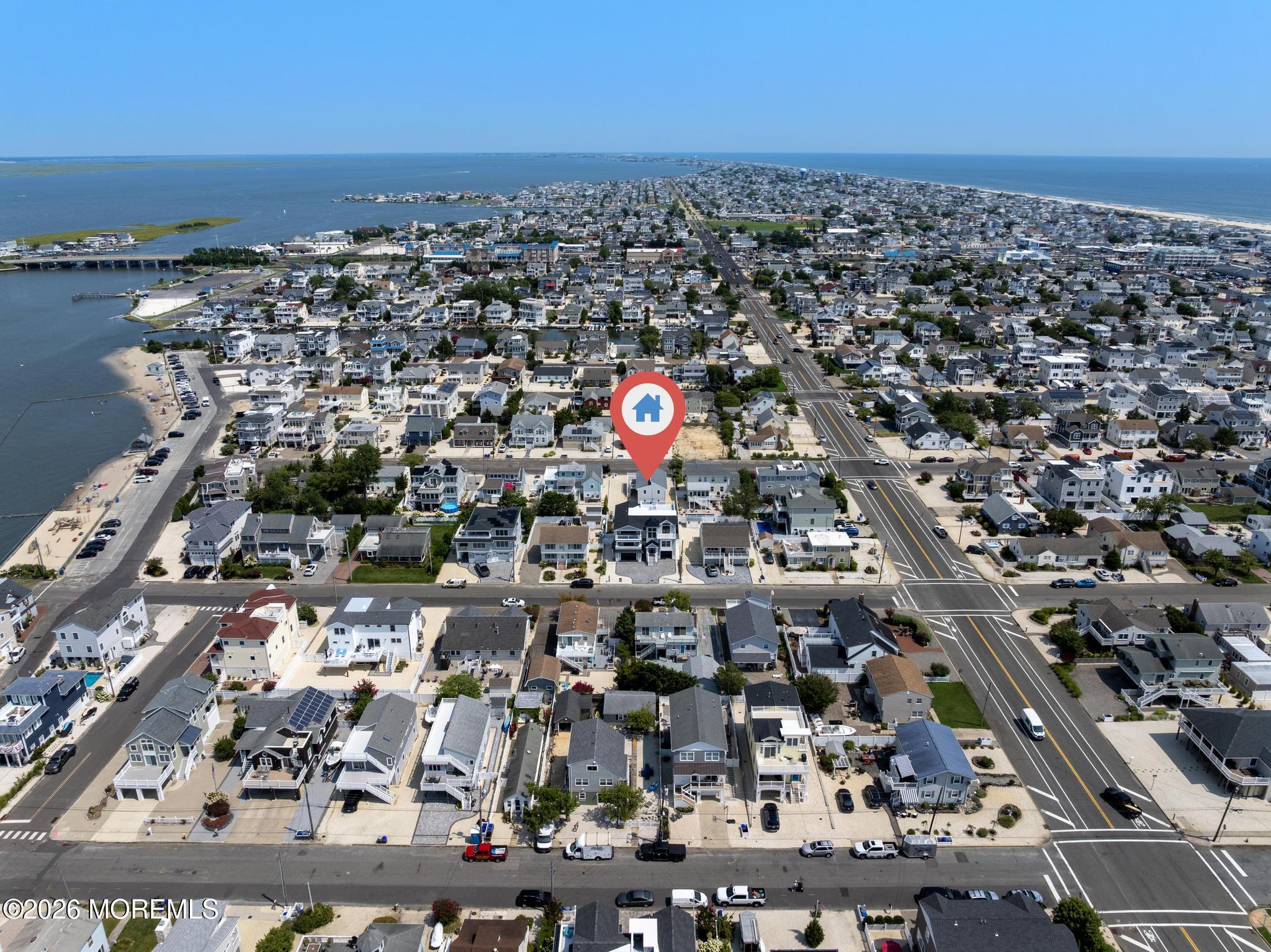 309 W 16th Street