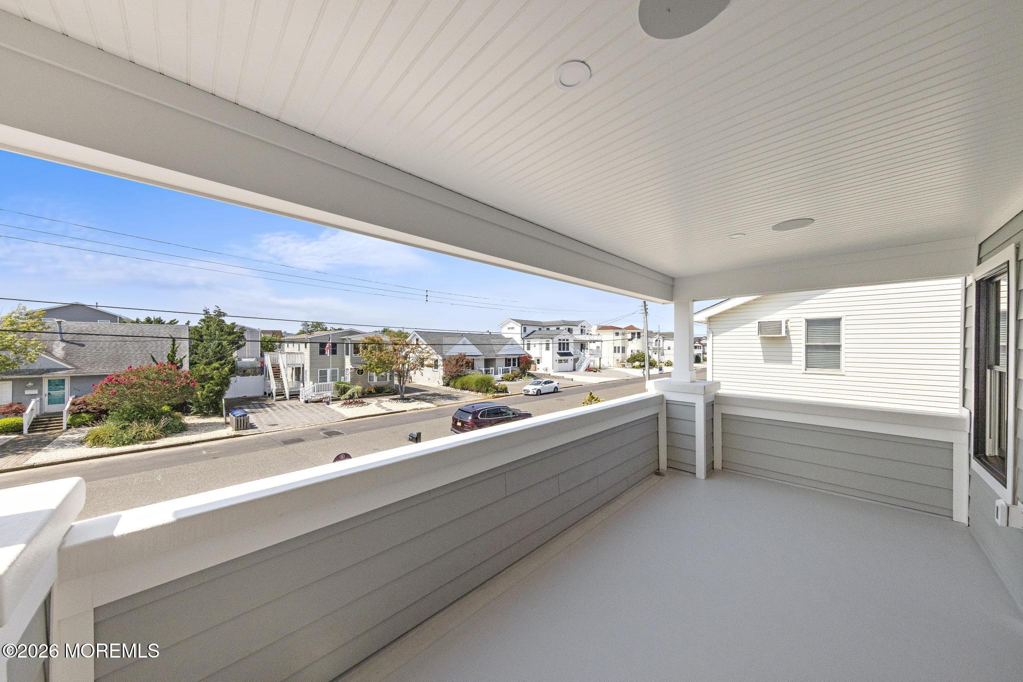 309 W 16th Street