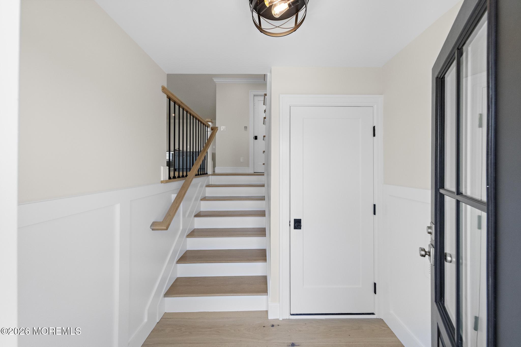 309 W 16th Street