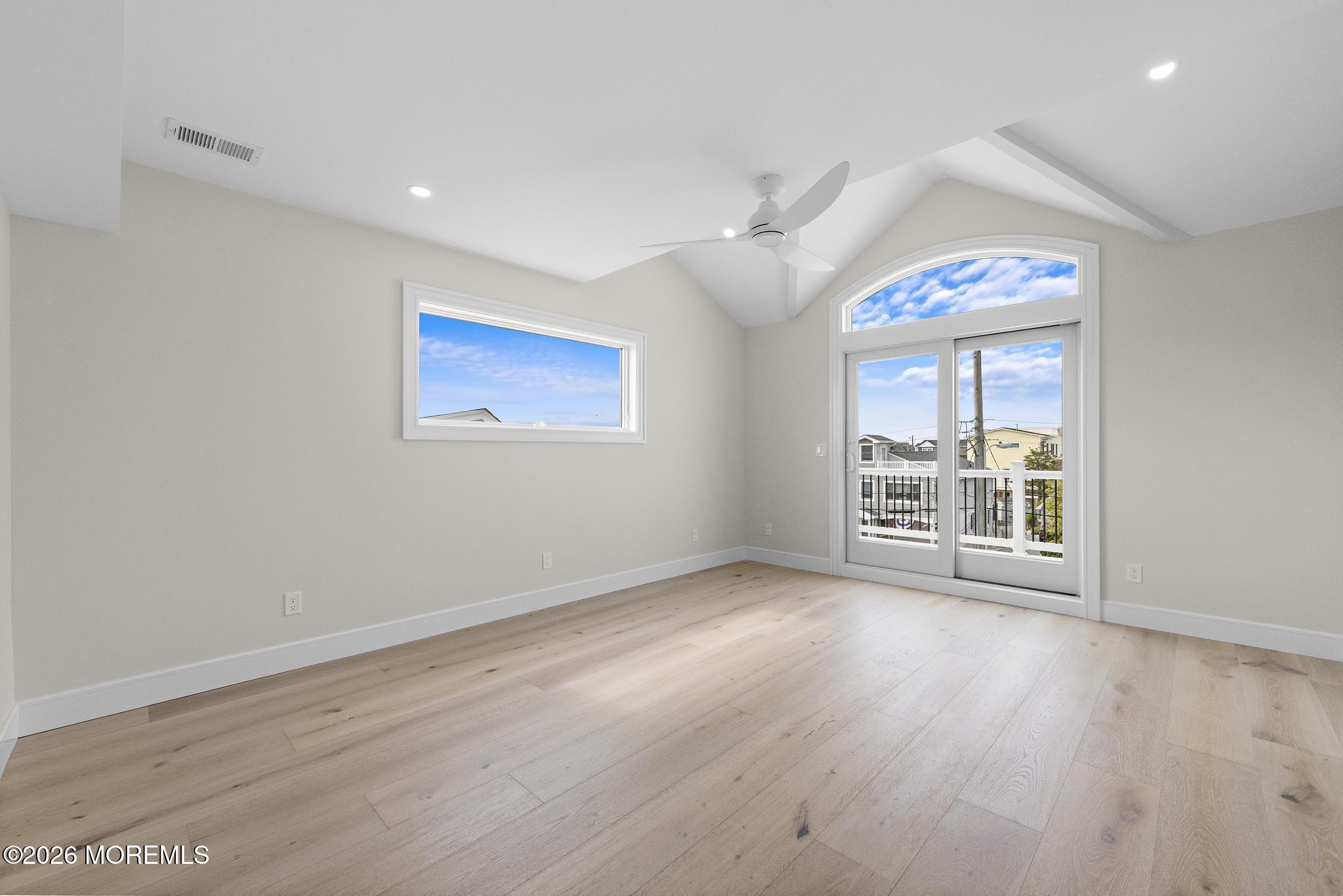 309 W 16th Street