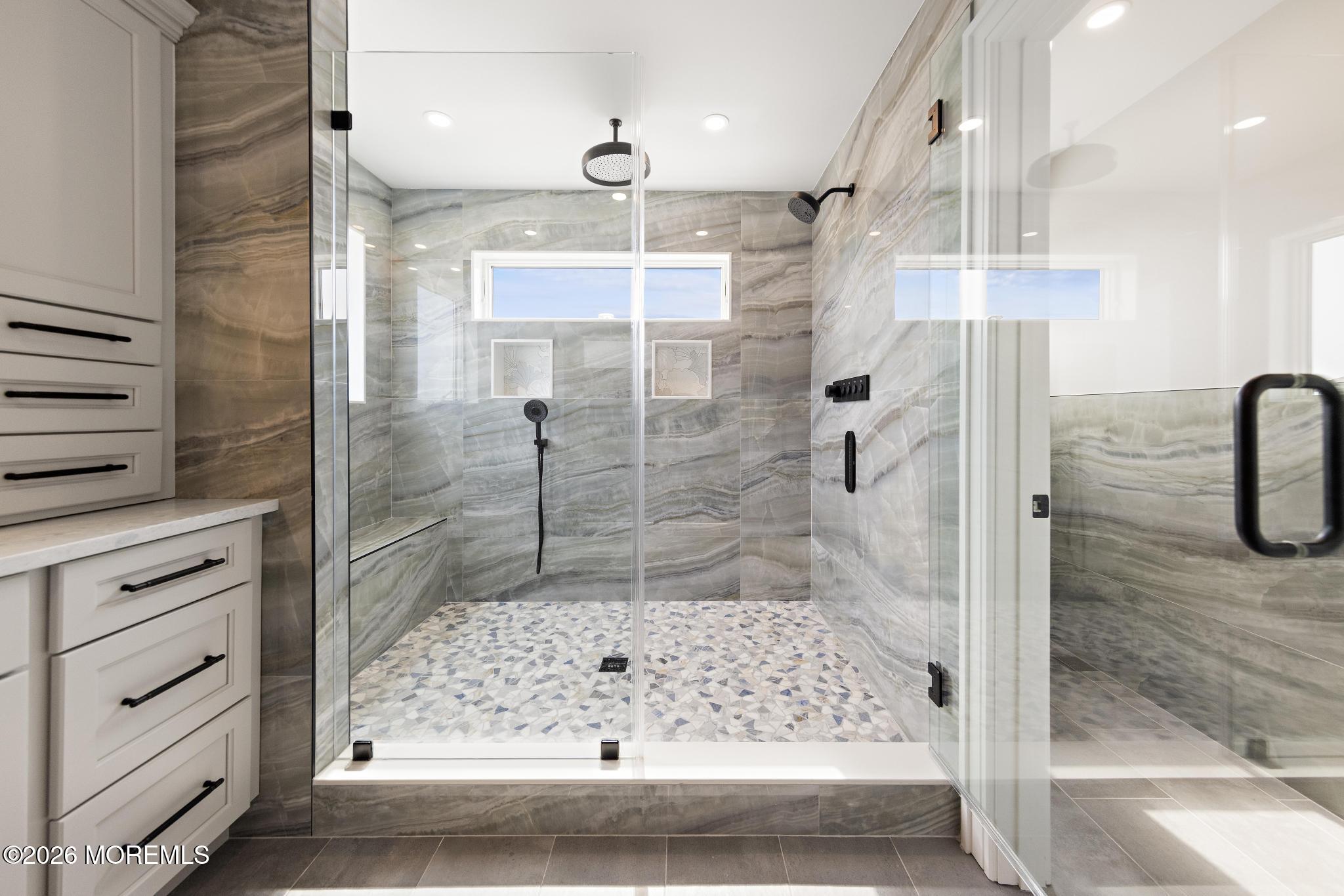 309 W 16th Street
