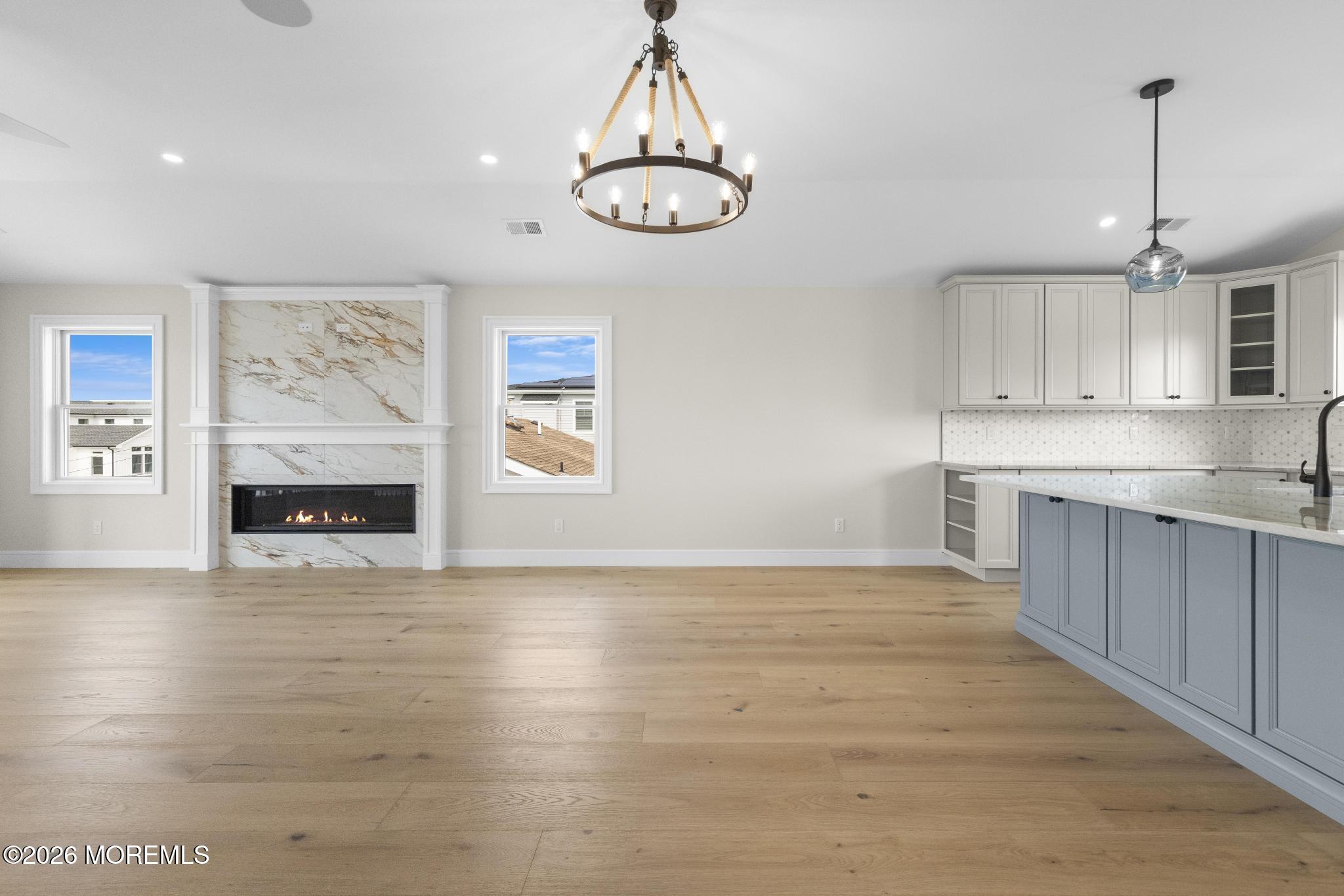 309 W 16th Street