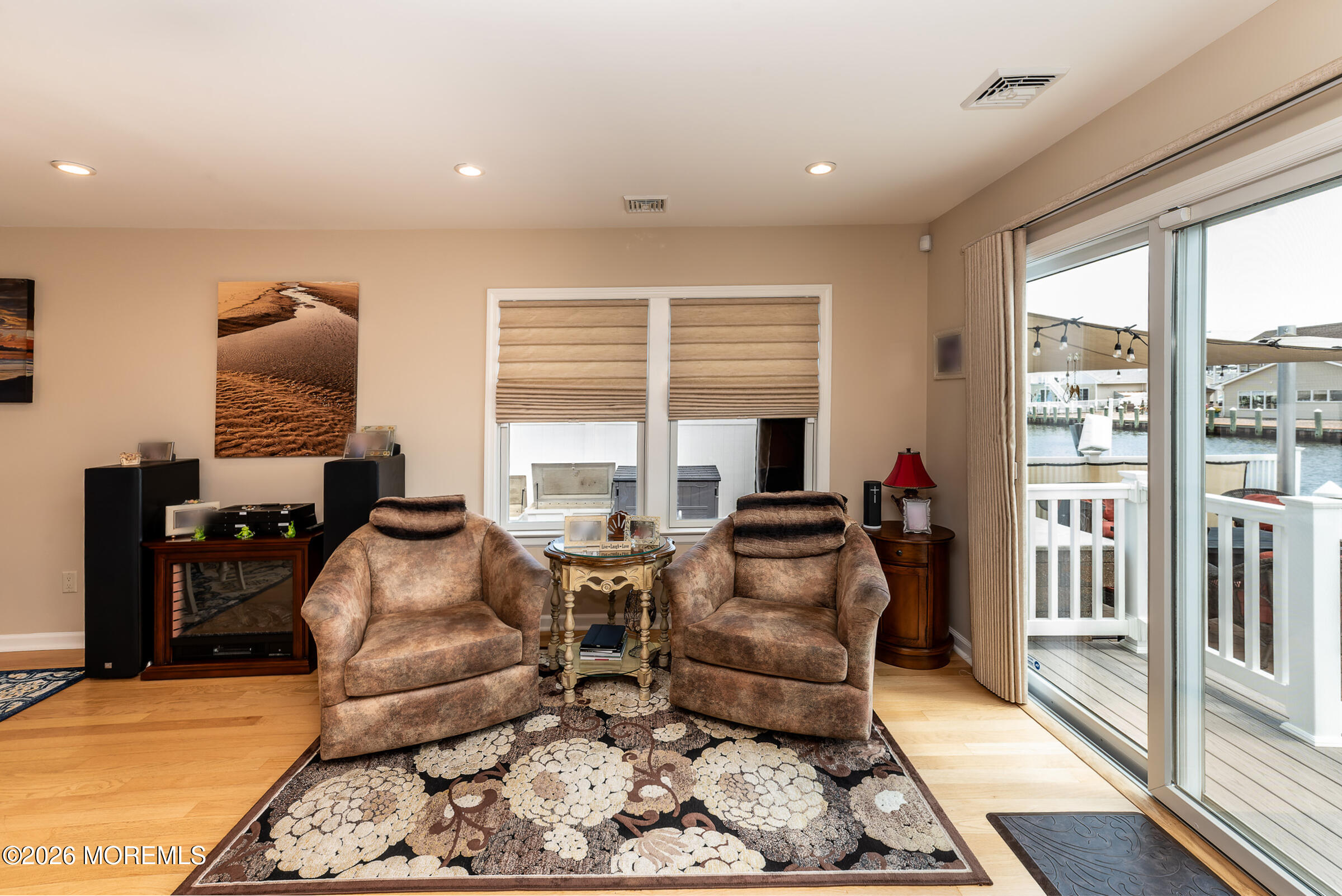 1149 E Hickory Drive