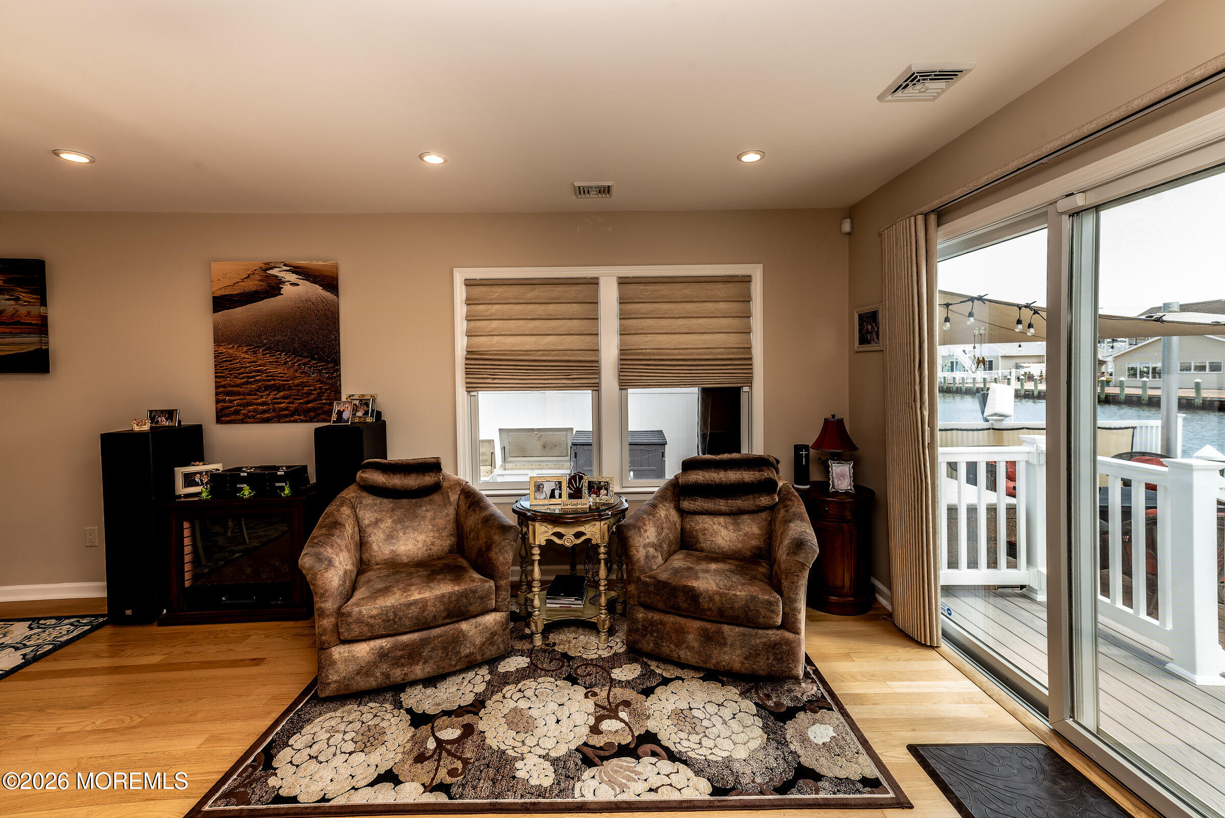 1149 E Hickory Drive