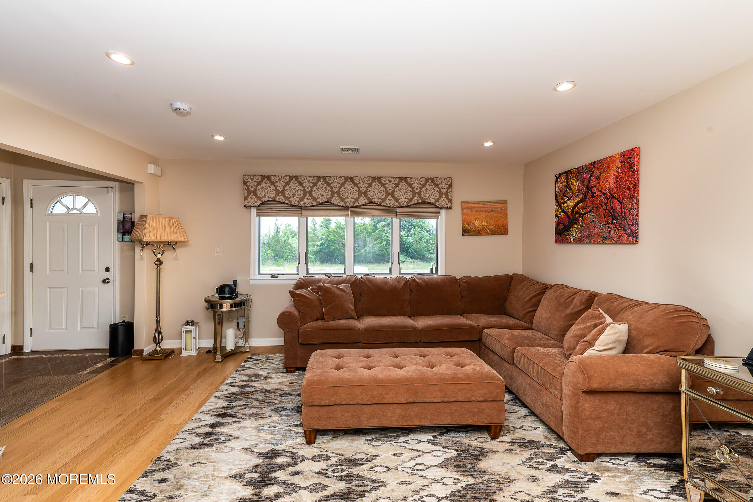 1149 E Hickory Drive