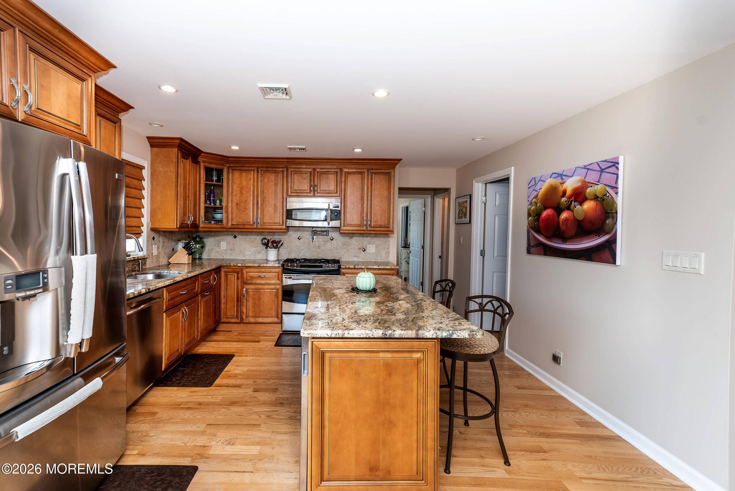1149 E Hickory Drive