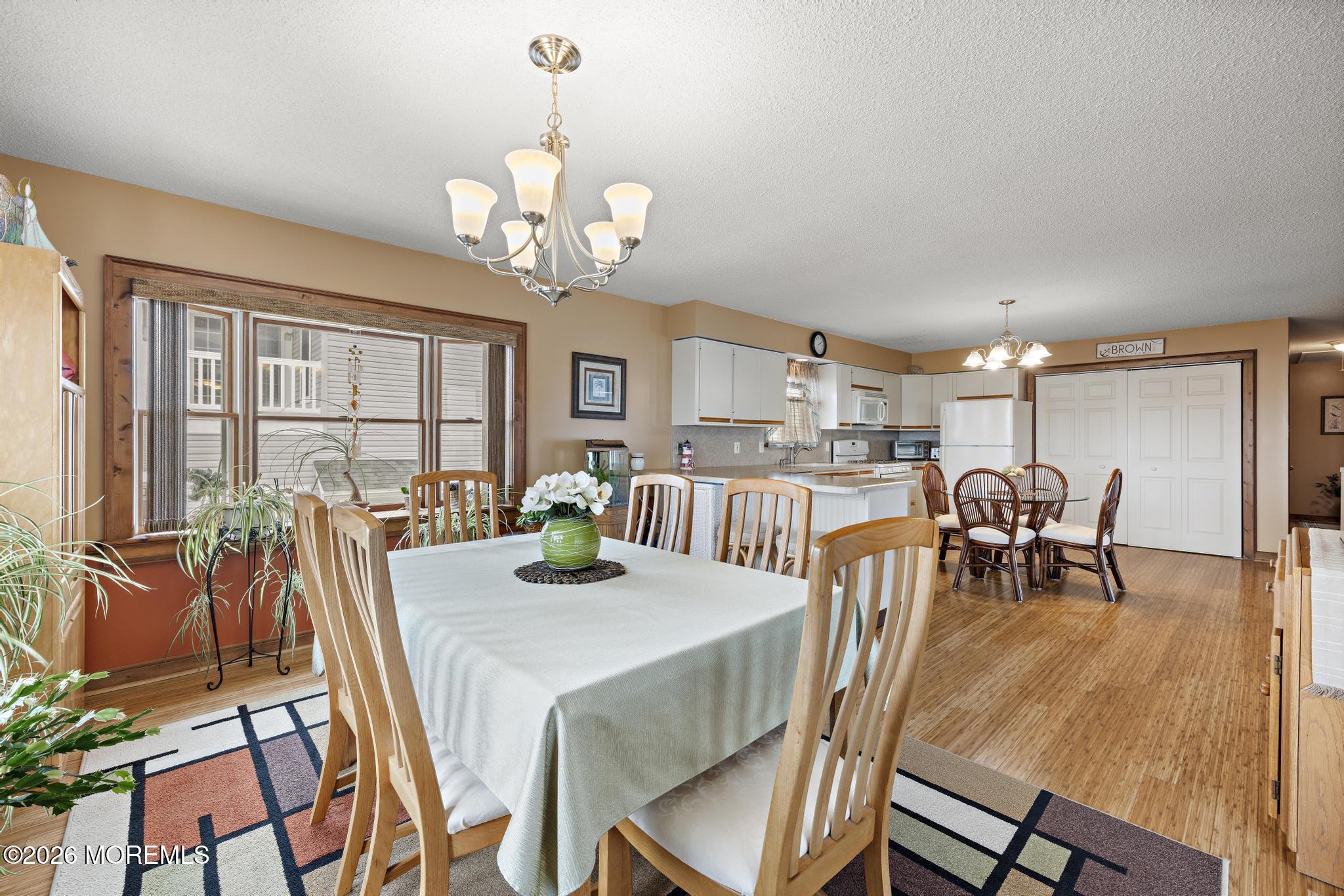 126 E Hudson Drive