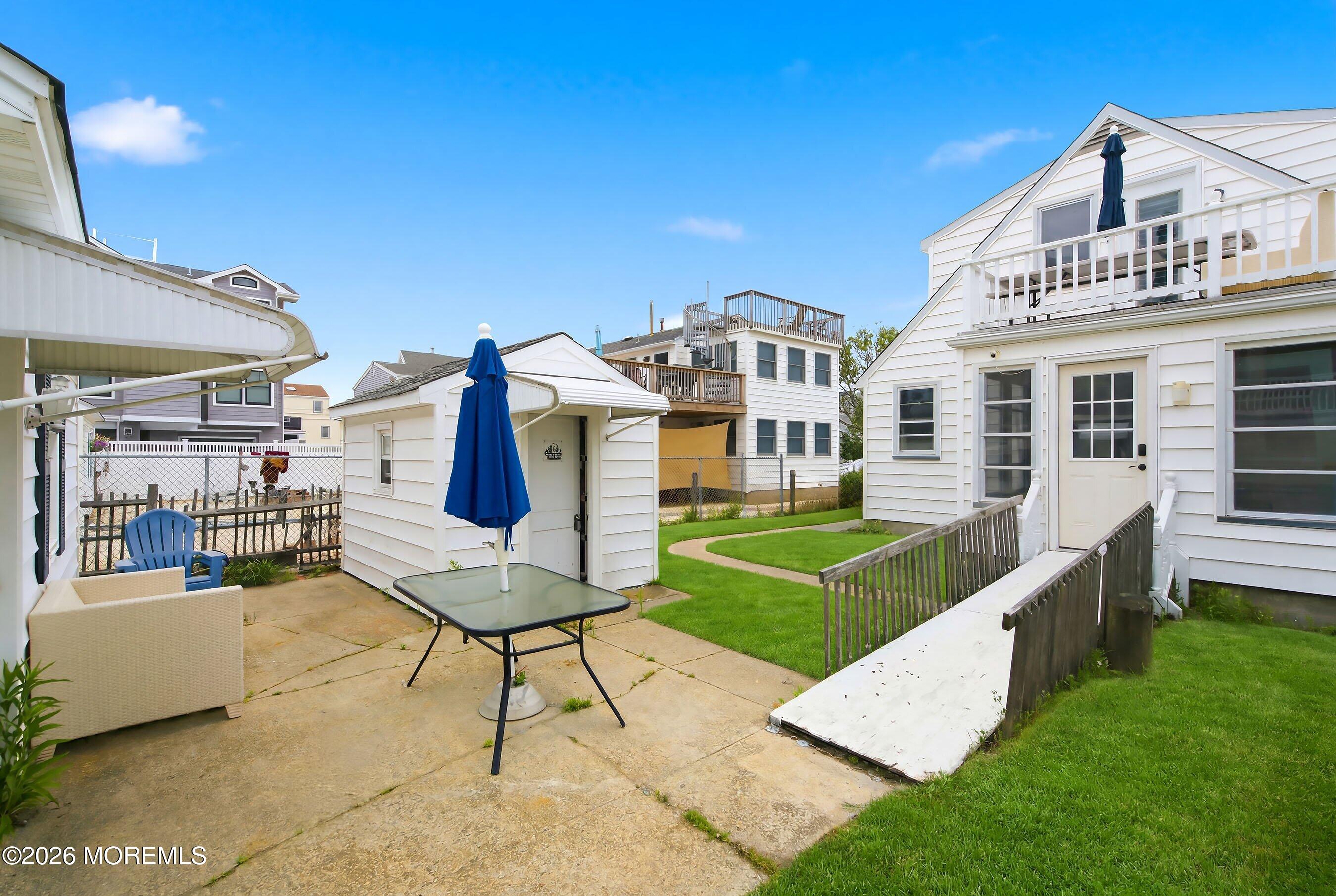 101 W 17th Street