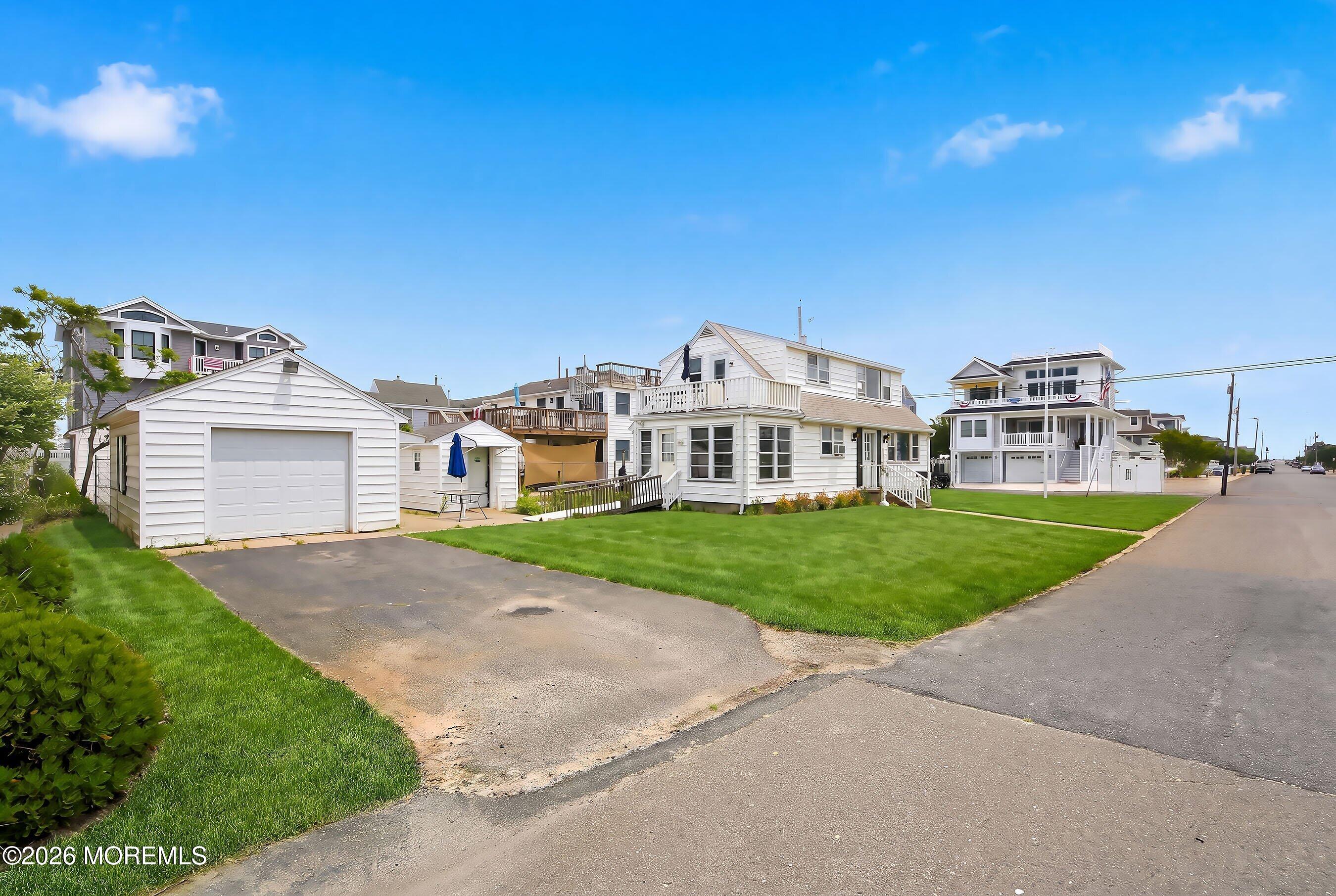 101 W 17th Street