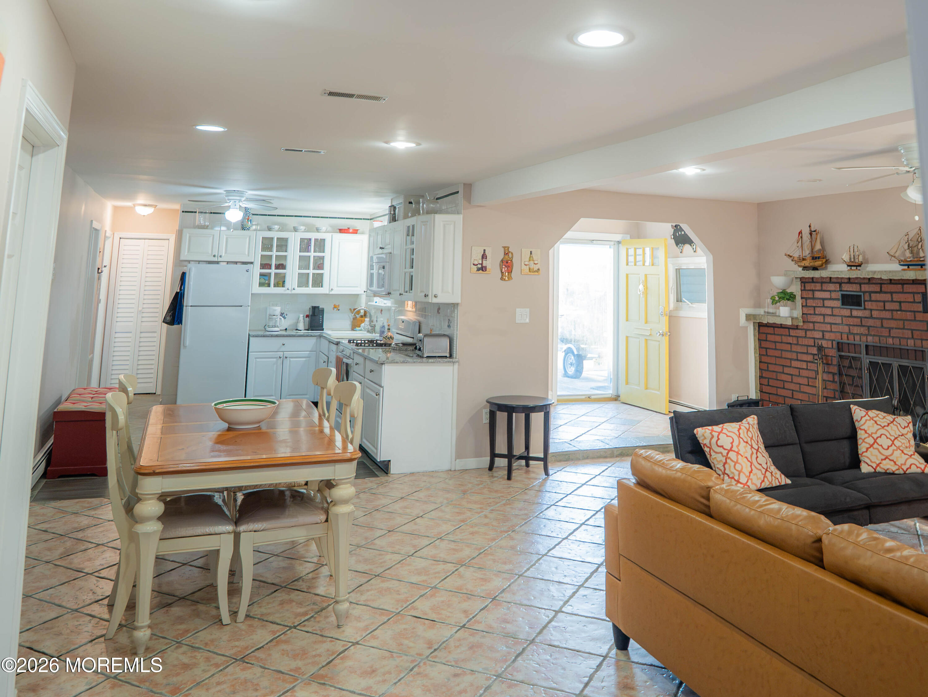 146 N Ensign Drive