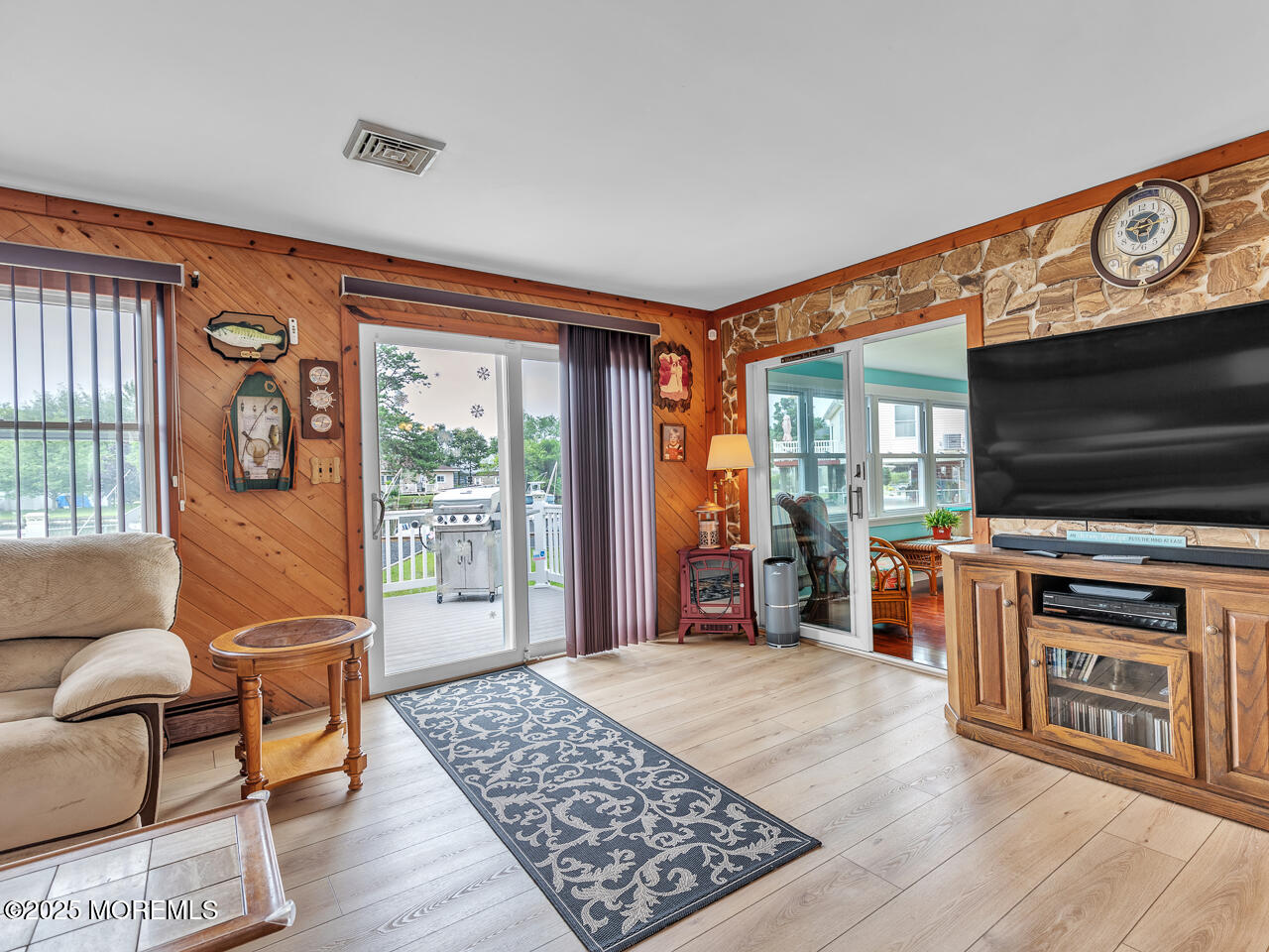 18 Beacon Drive