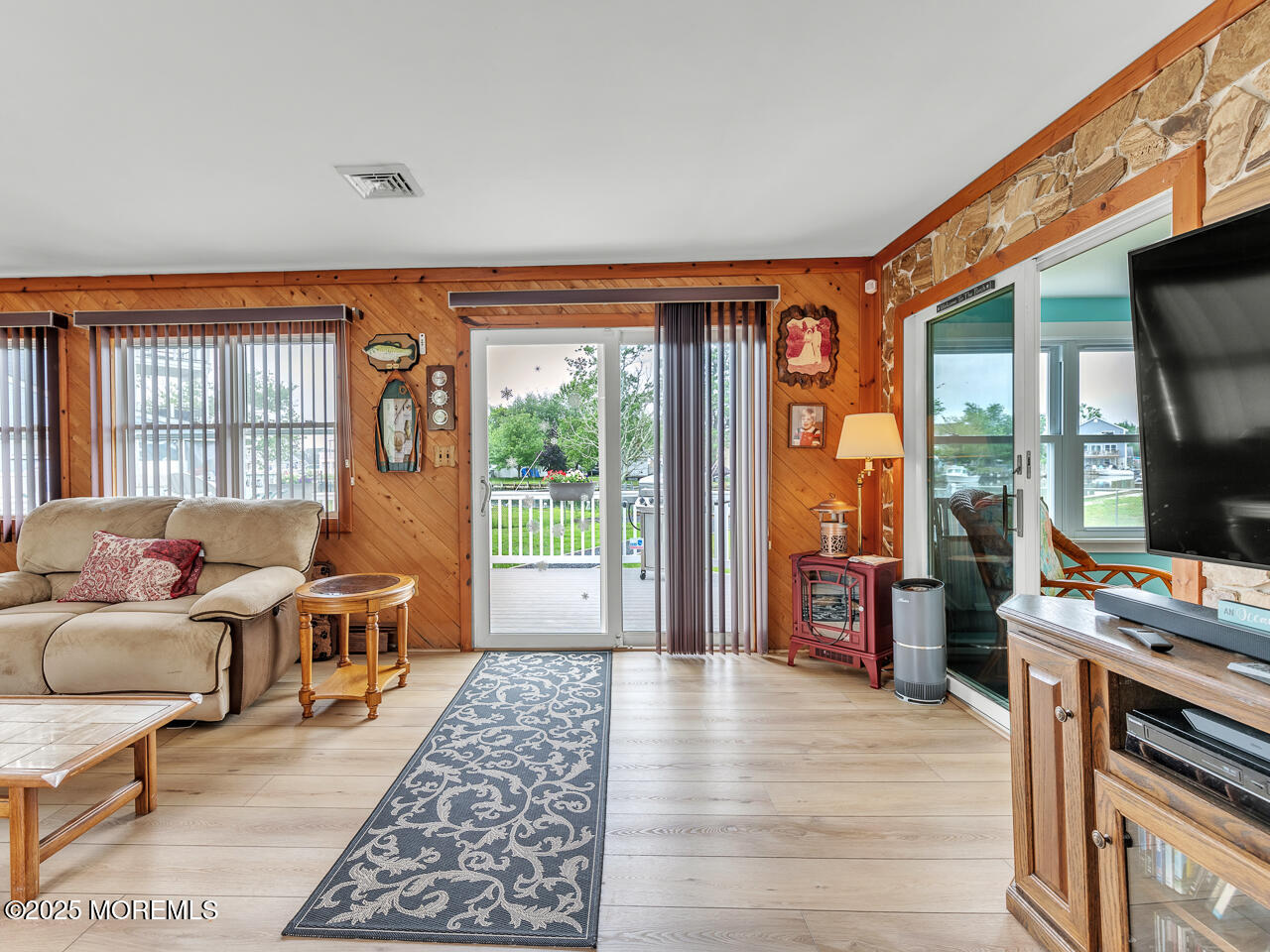 18 Beacon Drive