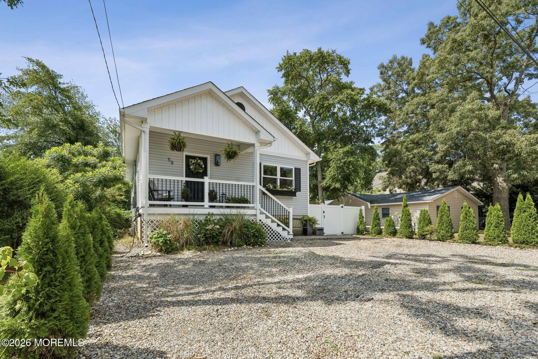 58 Dock Avenue