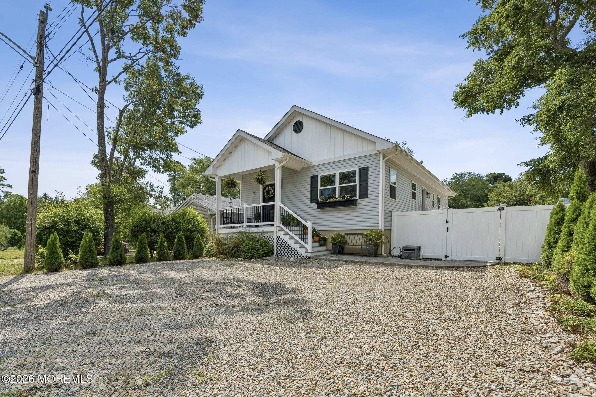 58 Dock Avenue