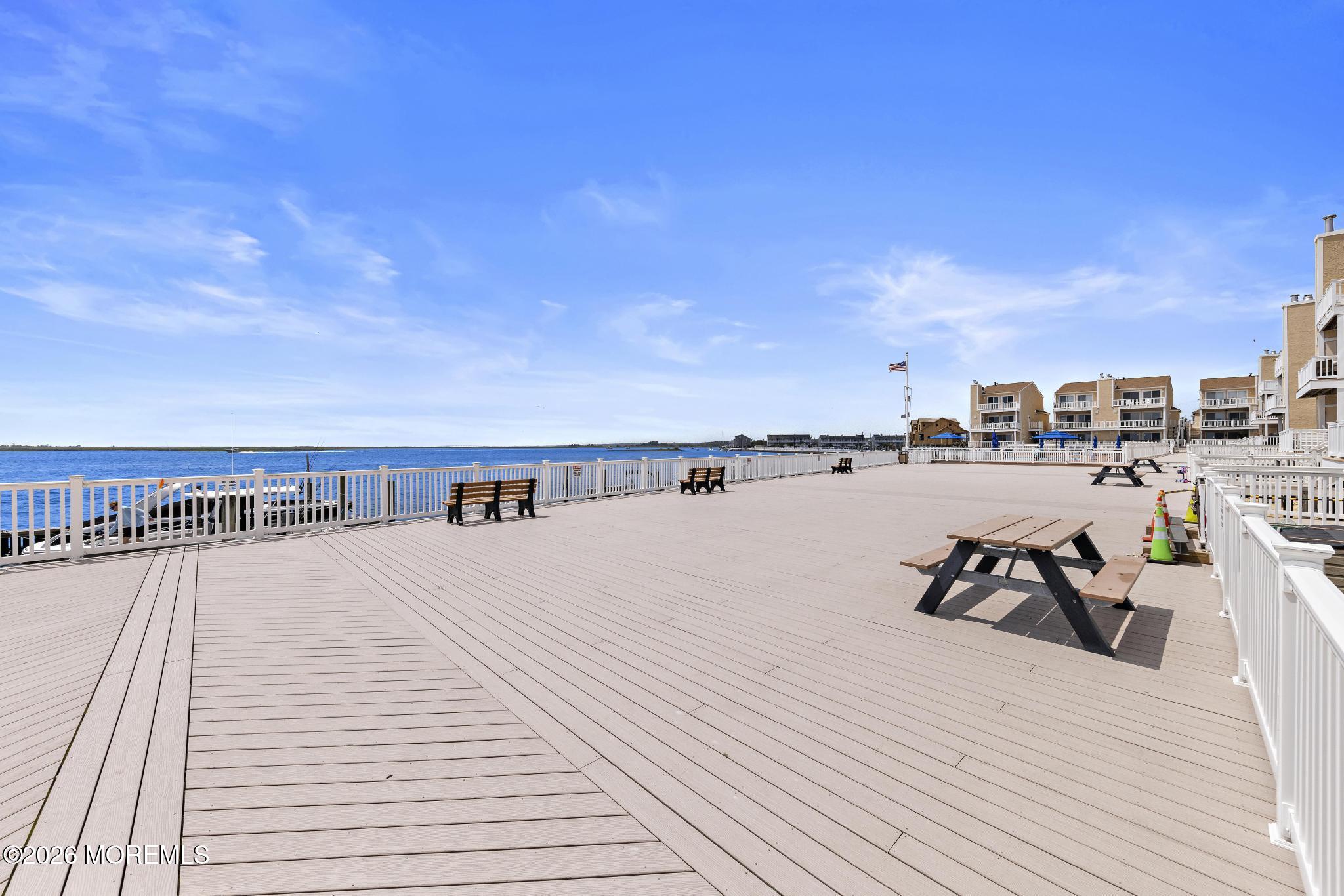 401 Bay Shore Drive 18B