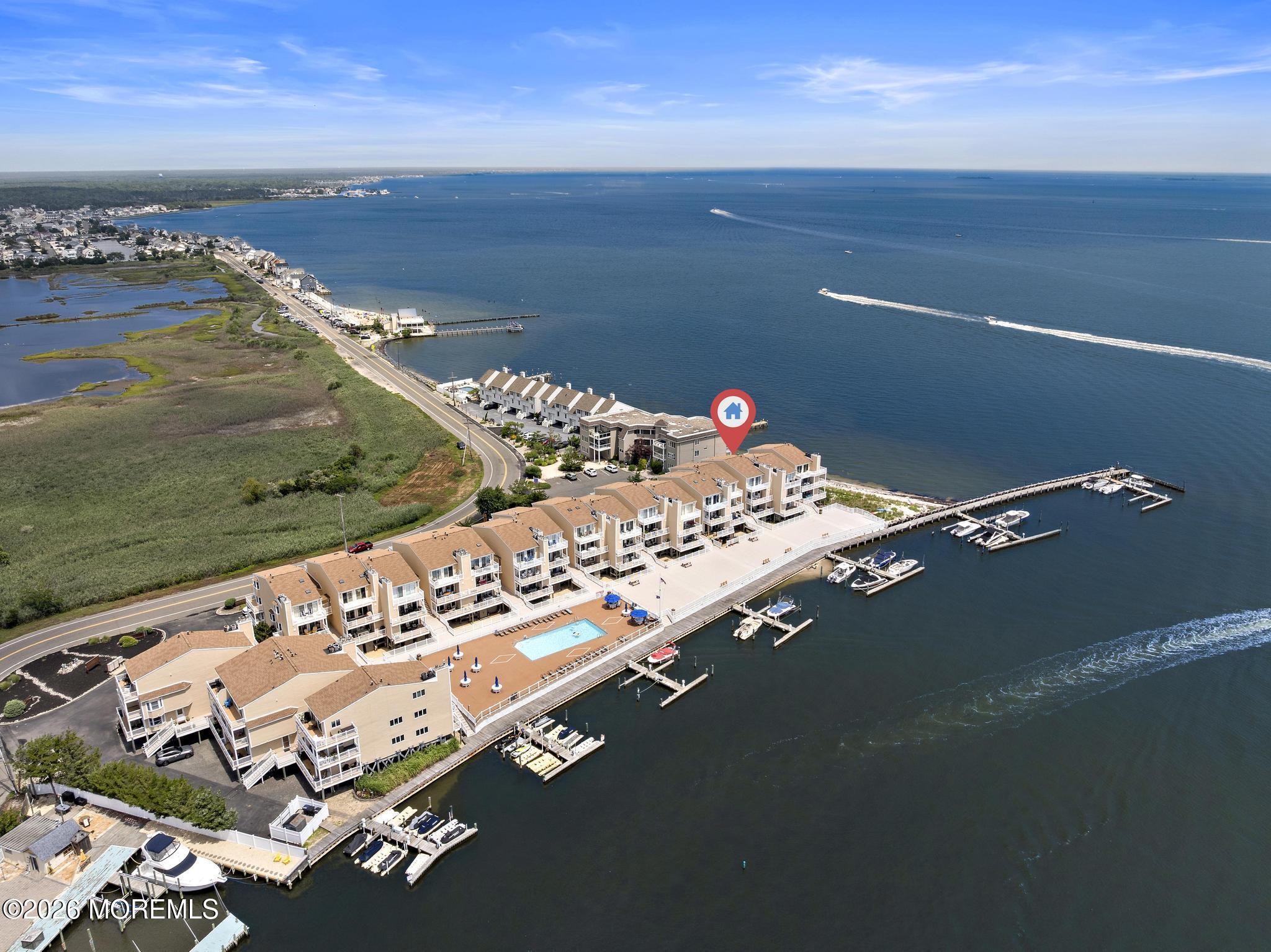 401 Bay Shore Drive 18B