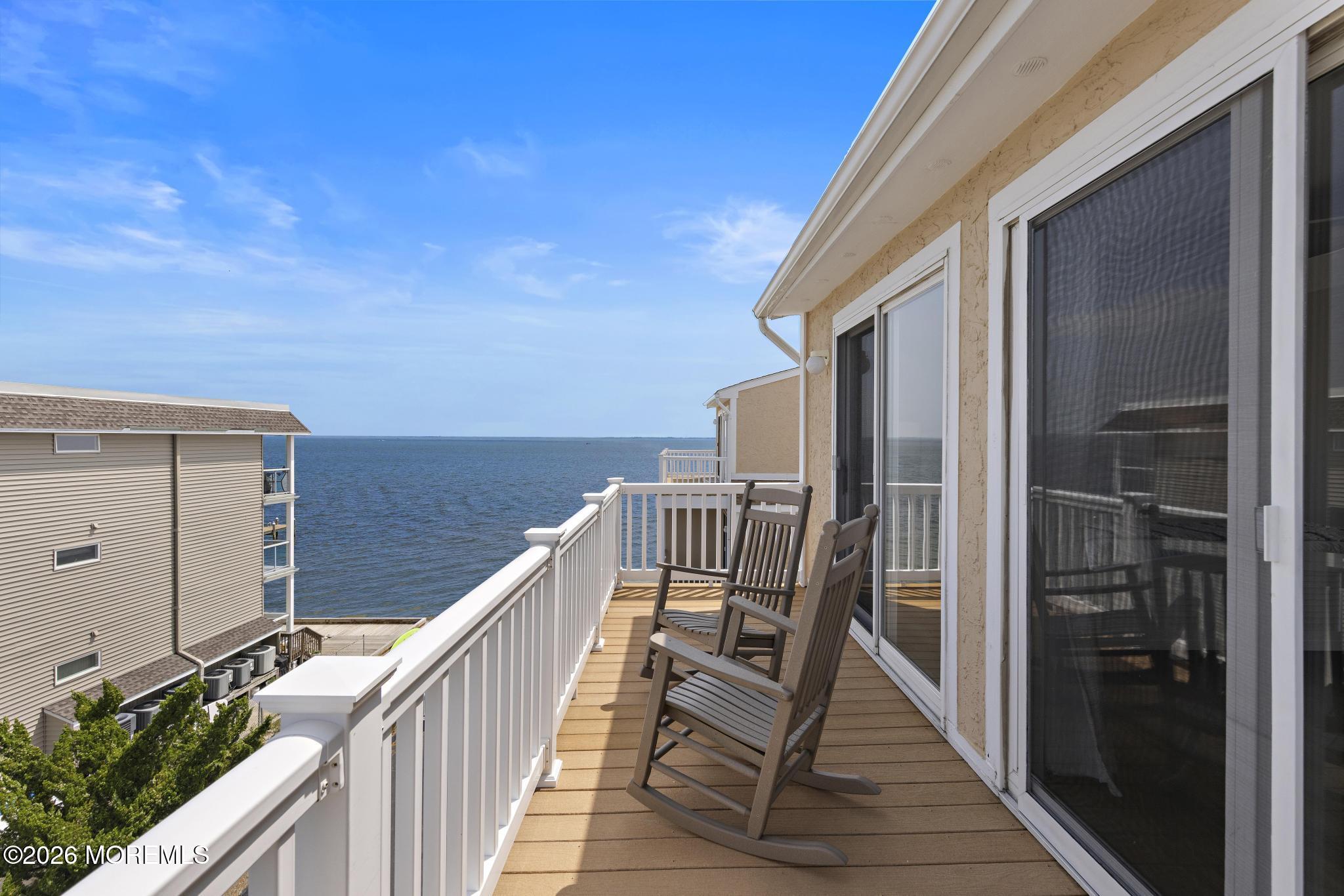 401 Bay Shore Drive 18B