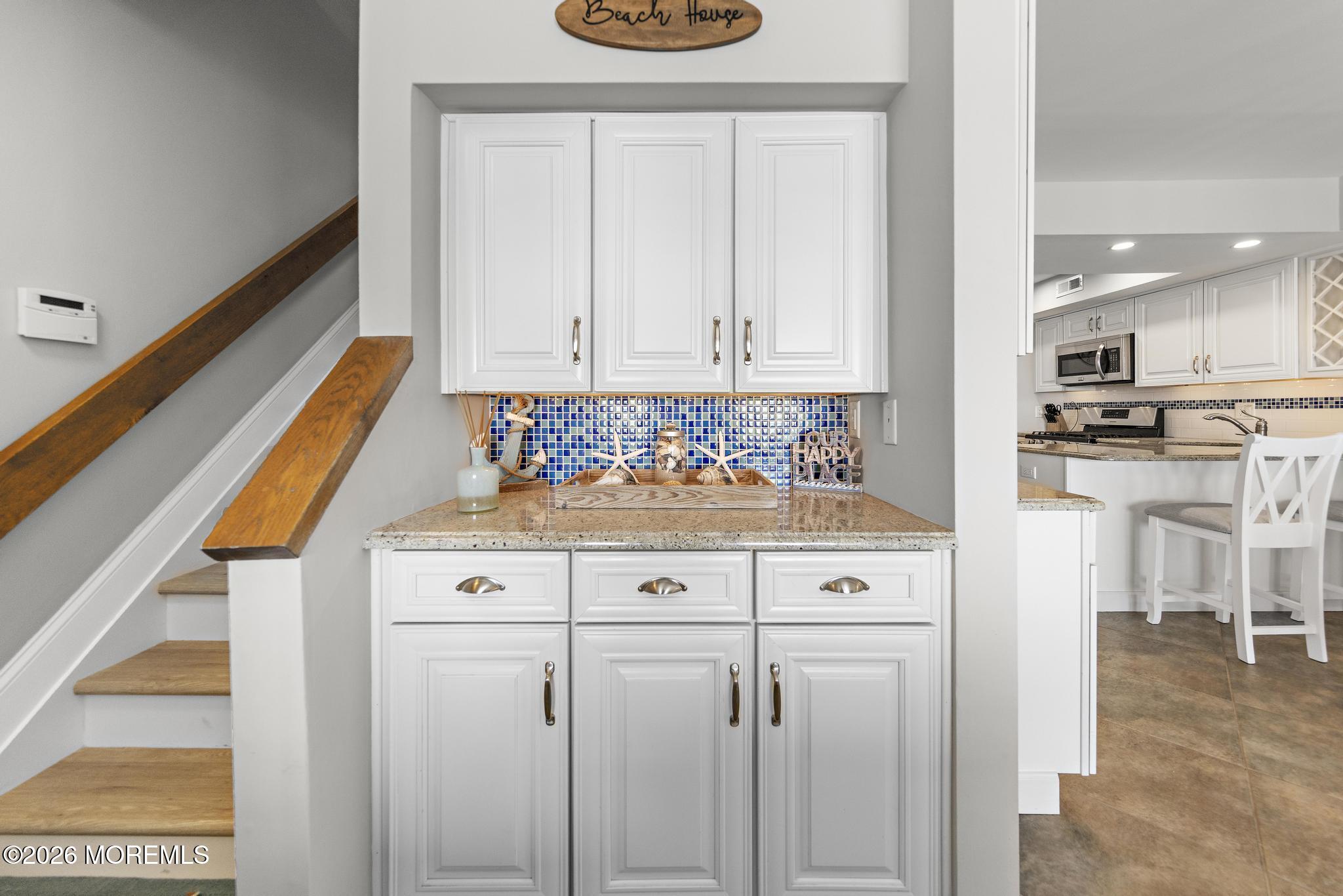 401 Bay Shore Drive 18B