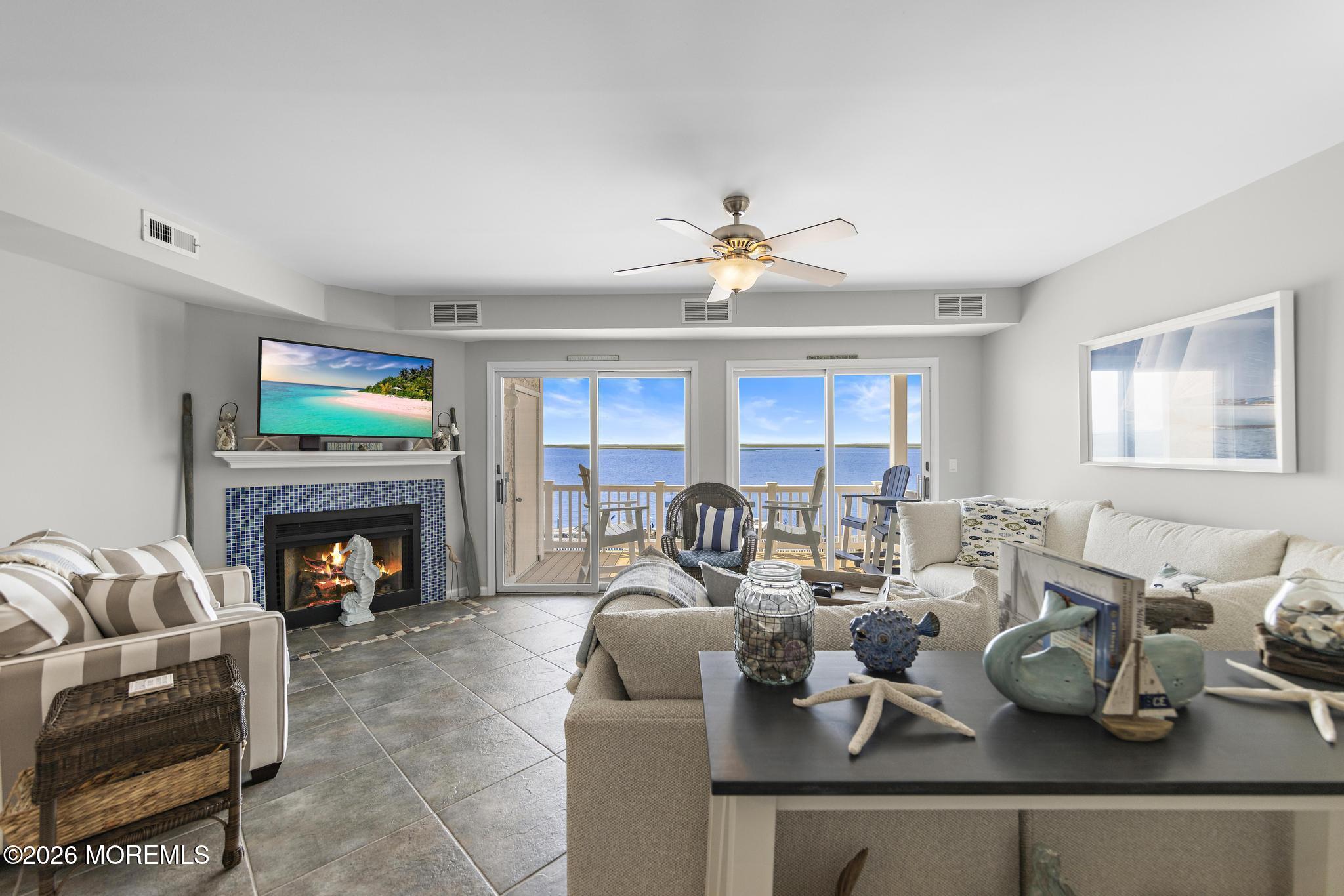 401 Bay Shore Drive 18B
