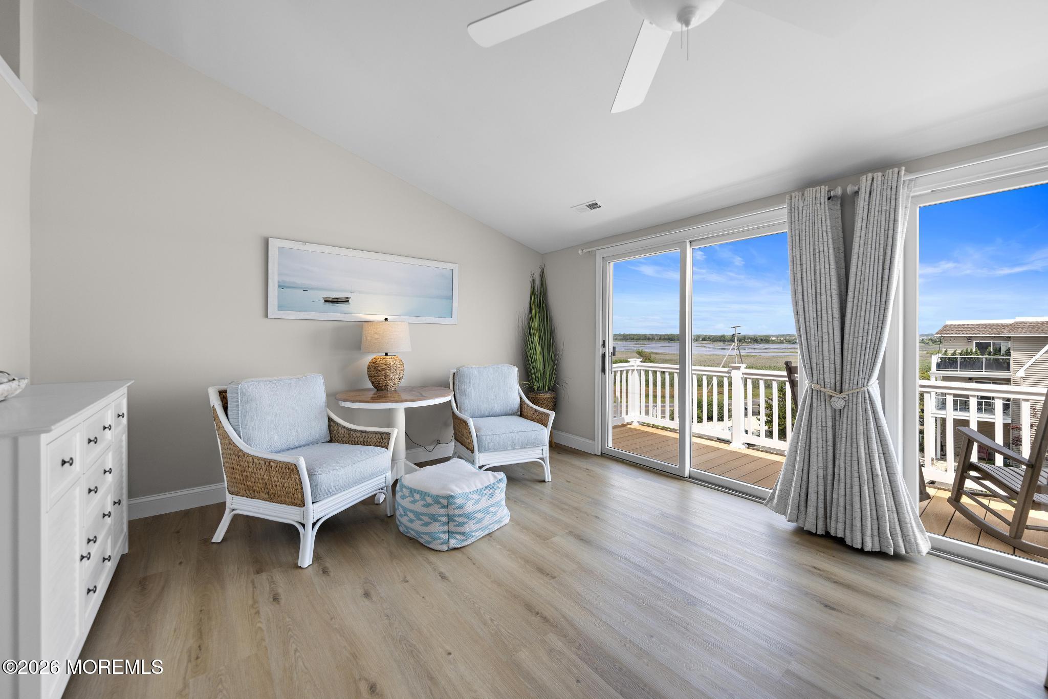 401 Bay Shore Drive 18B